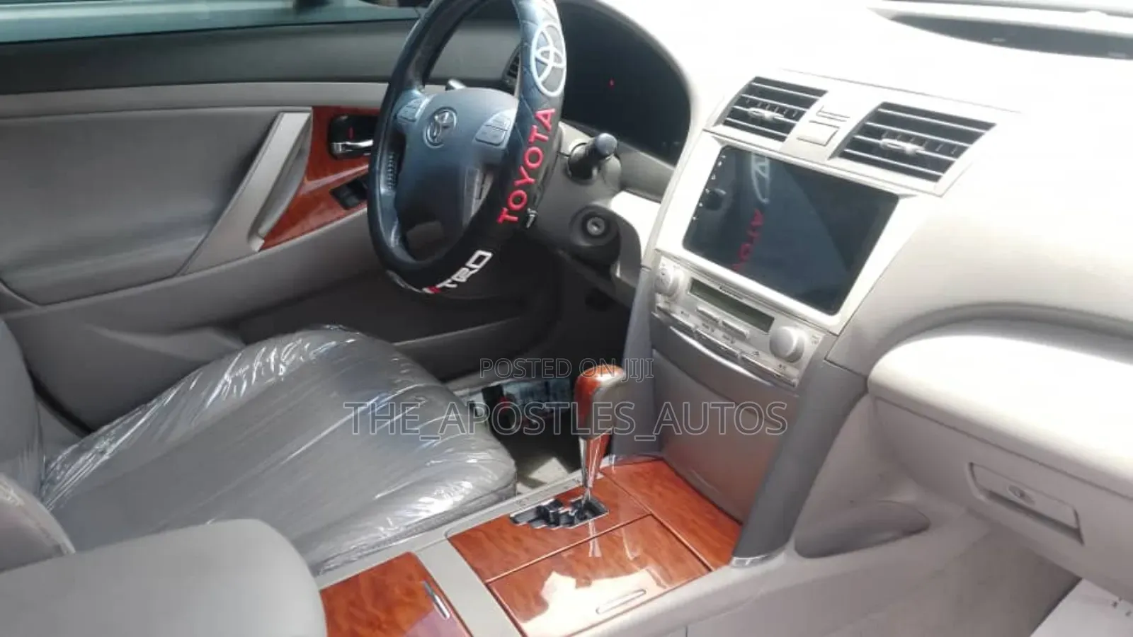 Toyota Camry XLE V6 4dr Sedan (3.5L 6cyl 6A) 2011 Black