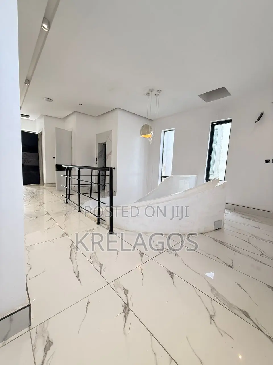 5bdrm Duplex in Ikota for sale