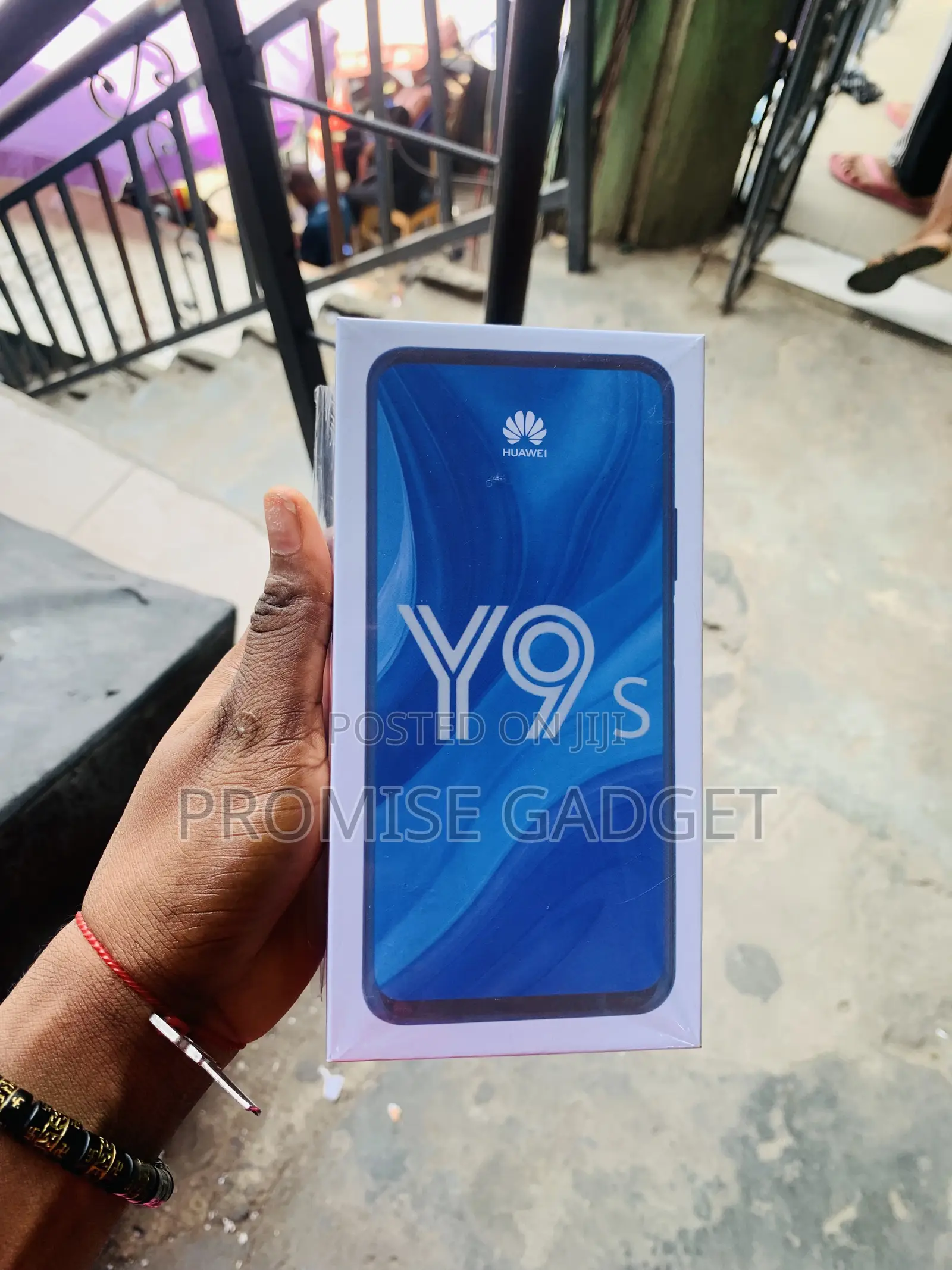 New Huawei Y9s 128 GB Blue