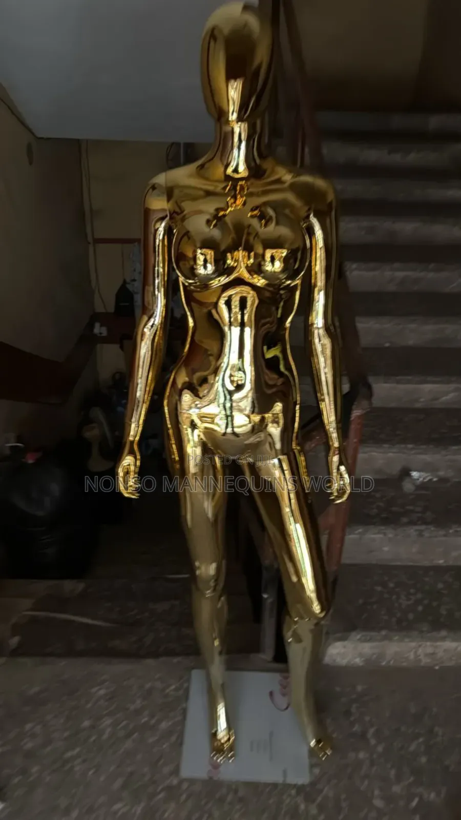 Size 8 Female Gold Chrome Display Mannequin