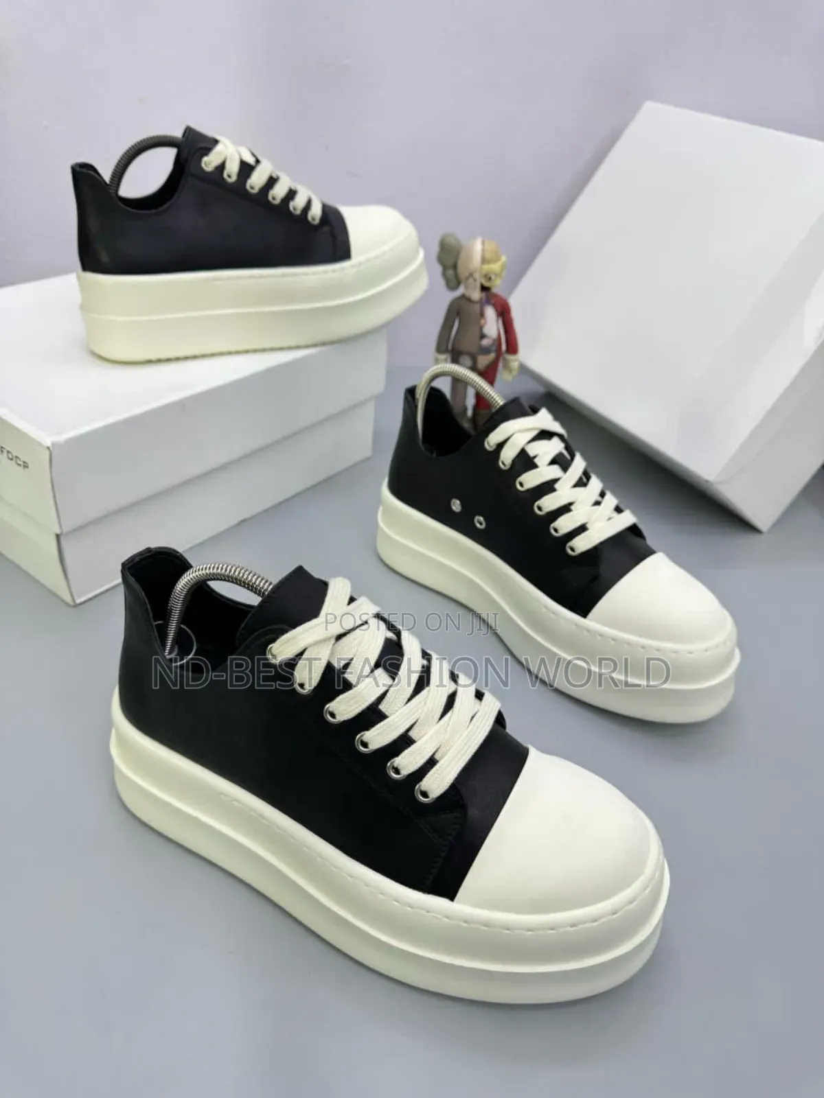 Bottega Leather Sneakers