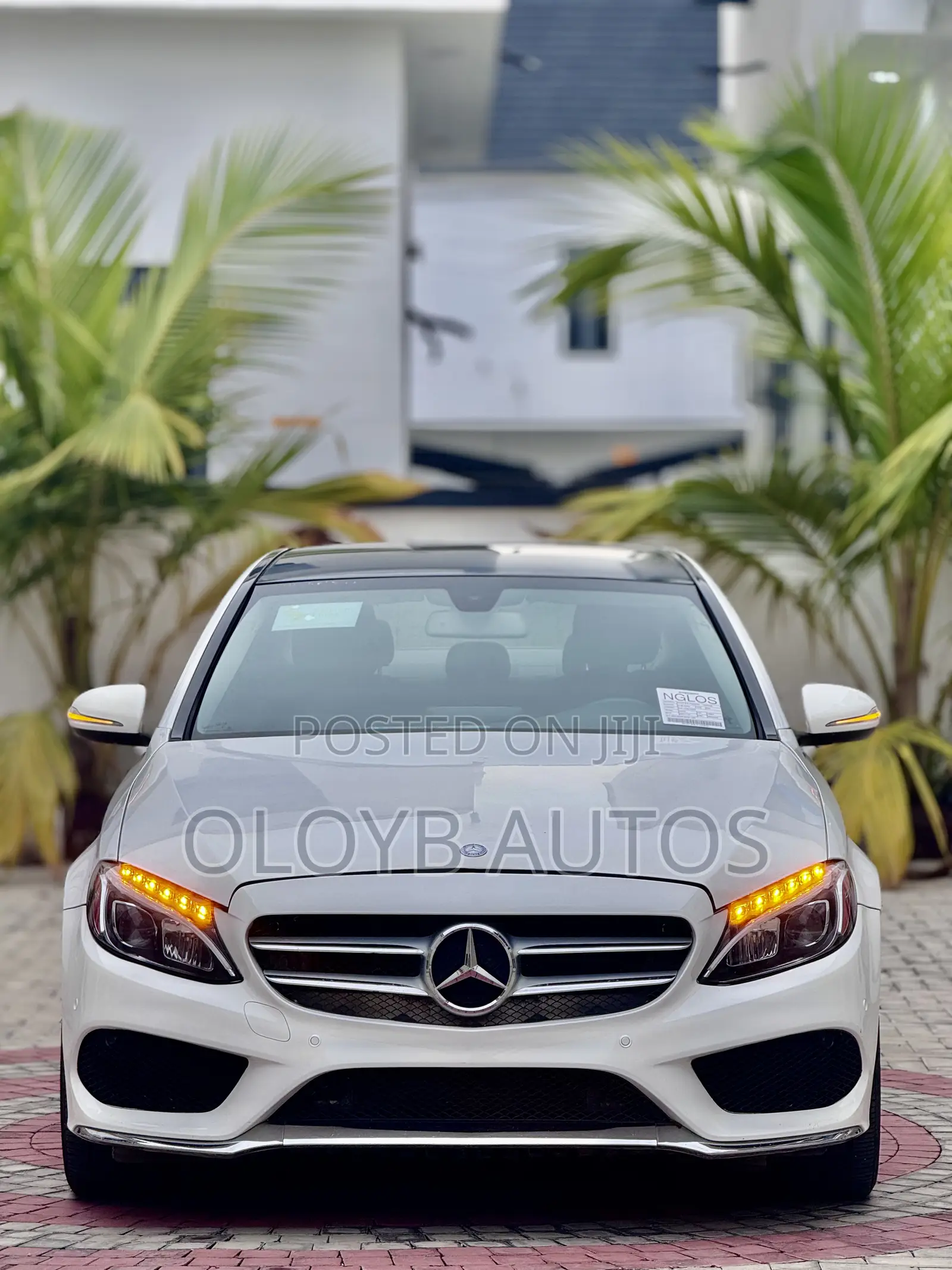 Mercedes-Benz C300 Base AWD 4Matic Sedan (2.0L 4cyl 7A) 2015 White