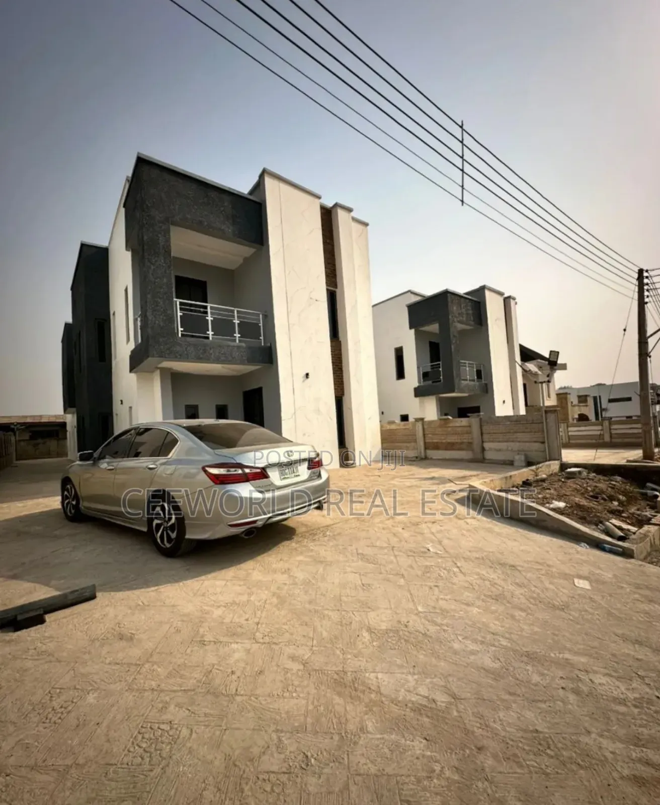 4bdrm Duplex in Lere Adigun Gra, Basorun for sale
