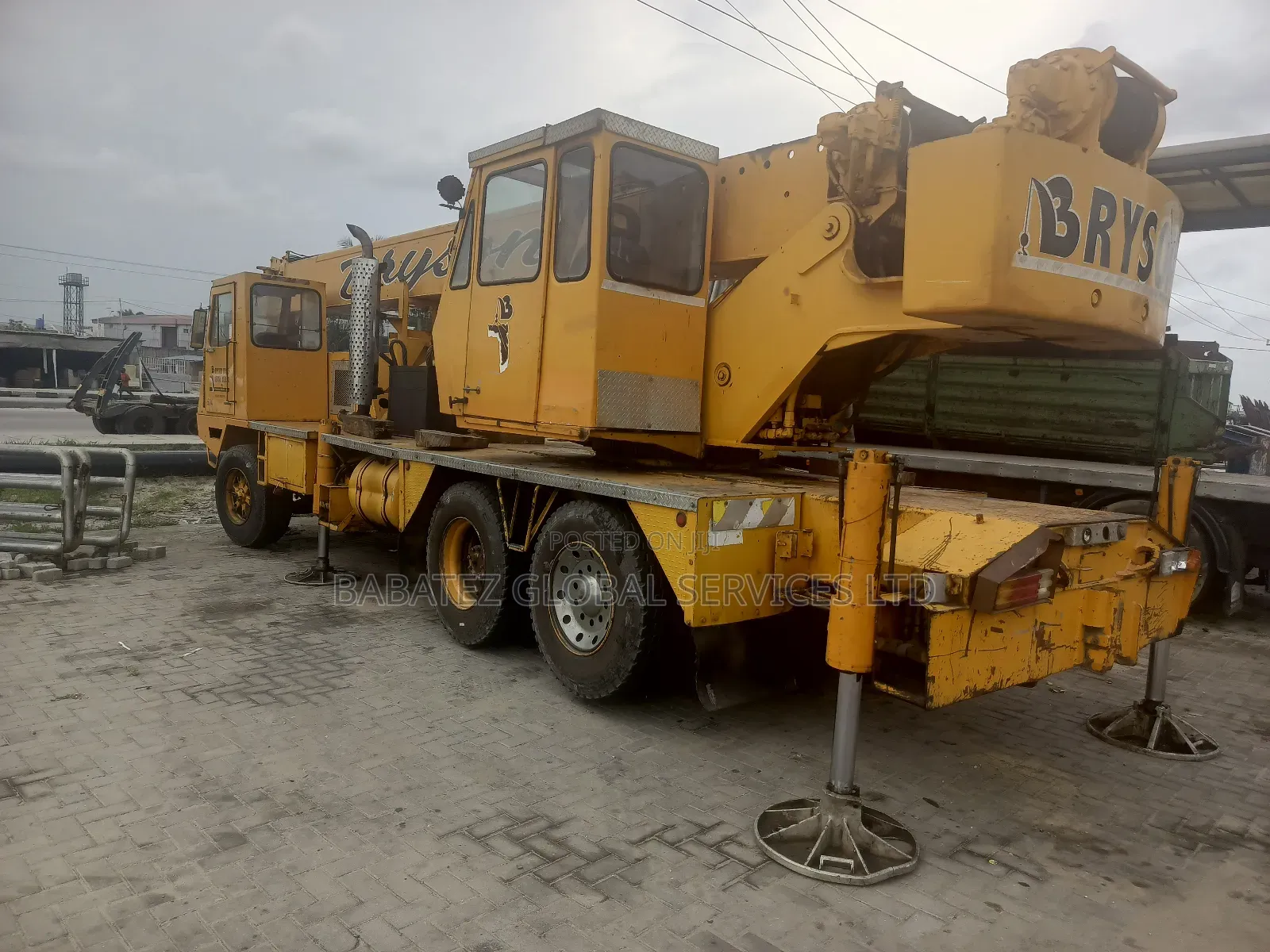 30 Tons Motor Crain