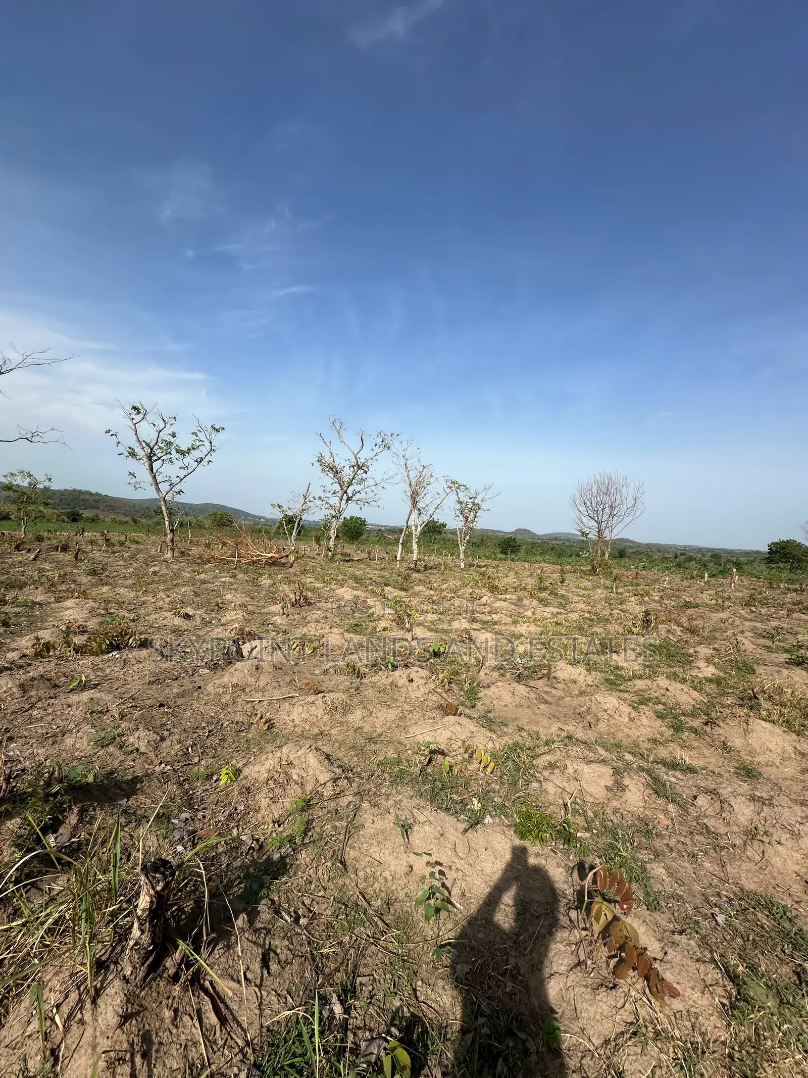 41 Acres at Eroomo Area Along Otu Road Ipapo Itesiwaju Lga
