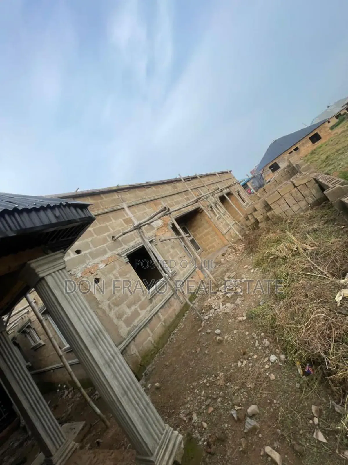 4 Flat Uncompleted Apartment At Aroro Yerokun Ojoo For Sale