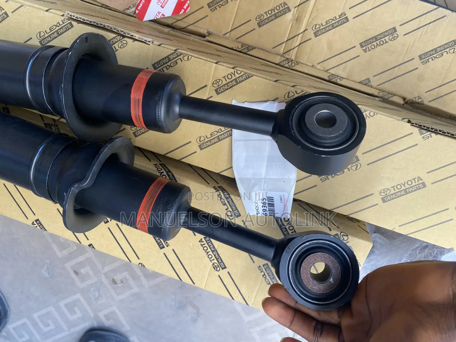 Front Shock Absorber Landcruiser V8, Lx570