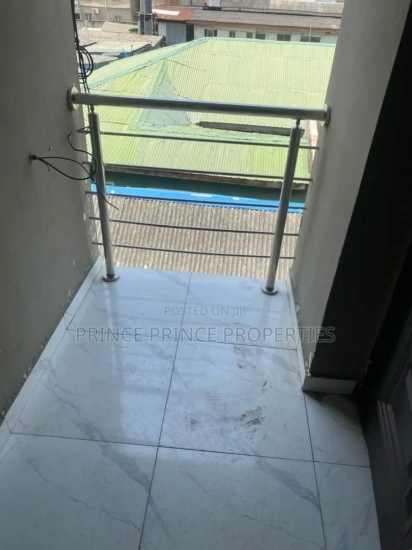Furnished Mini Flat in Surulere for rent
