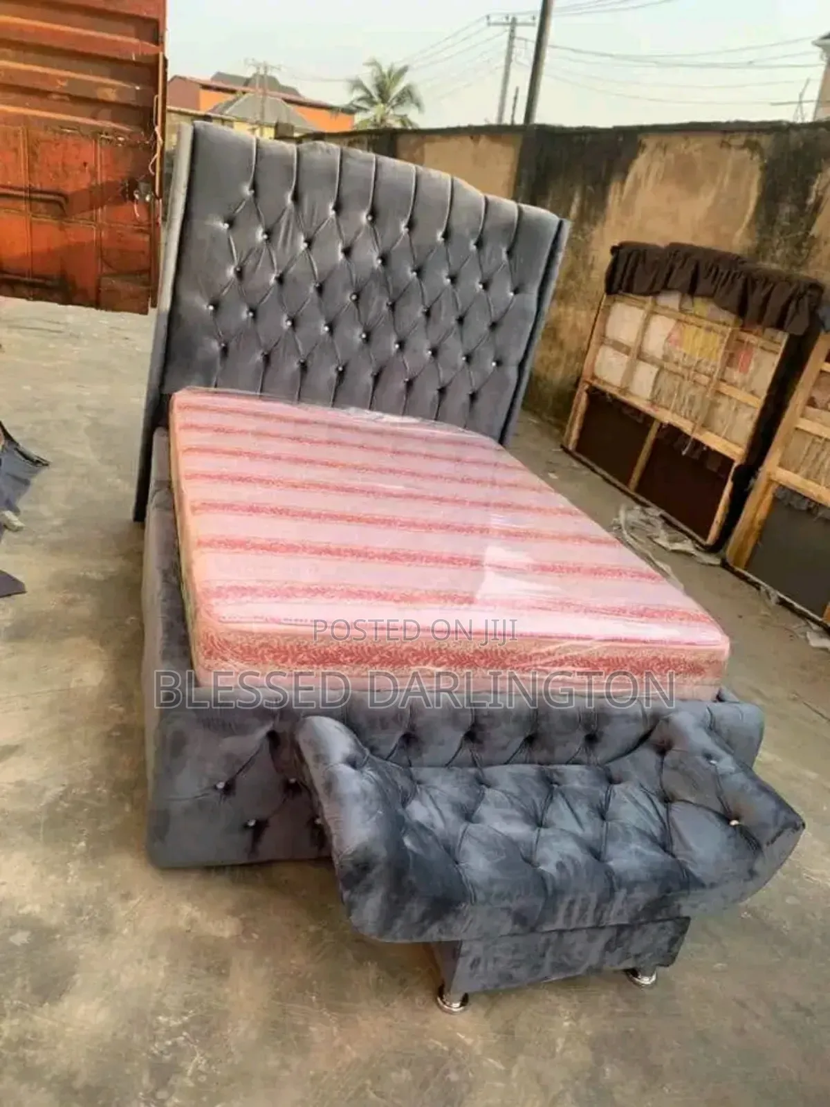 Adorable 4/6 Quality Bed Frame
