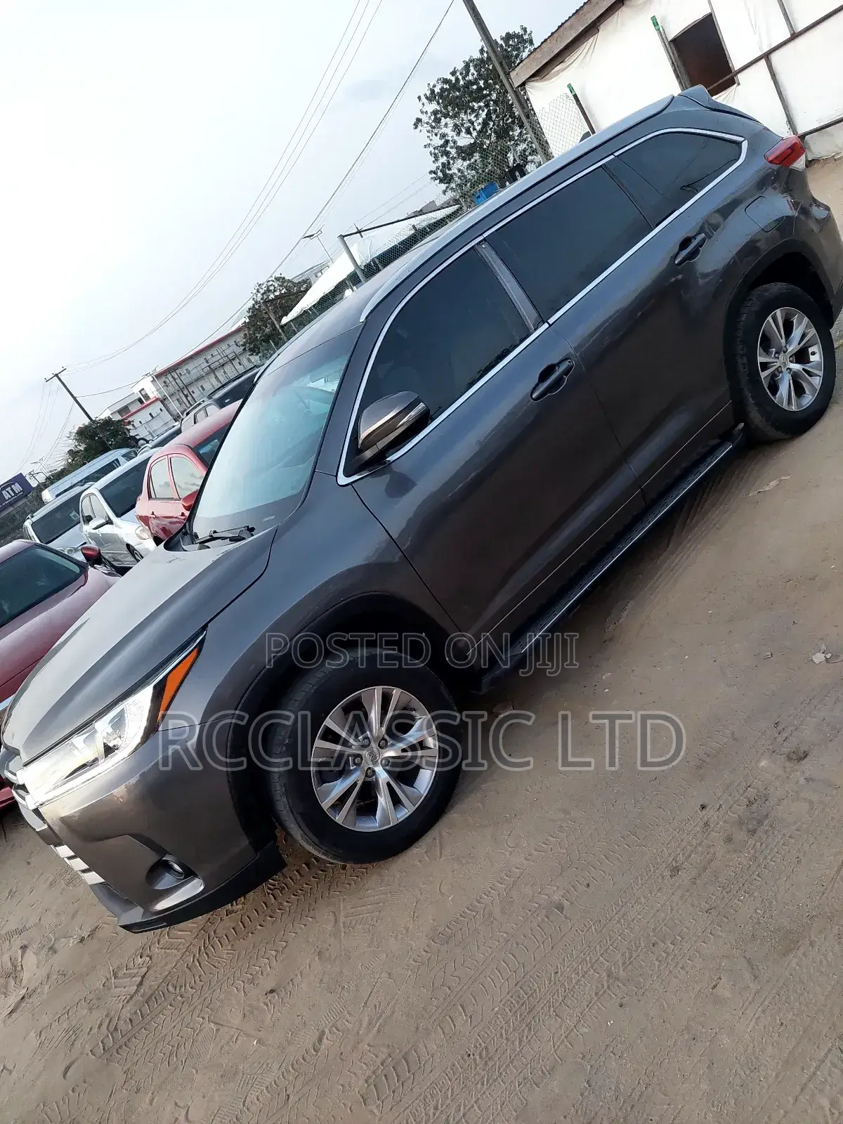 Toyota Highlander XLE 4dr SUV AWD (3.5L 6cyl 6A) 2015 Gray