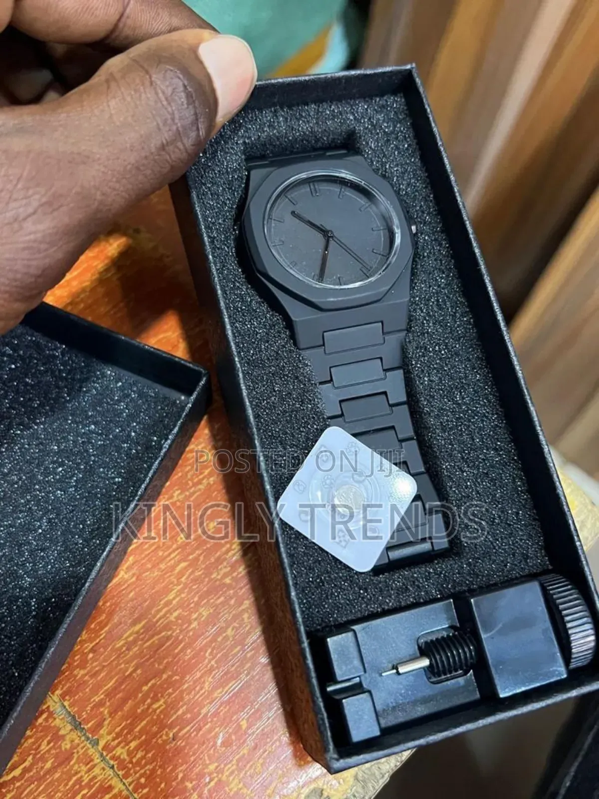 Valenzo Luxury Wristwatch