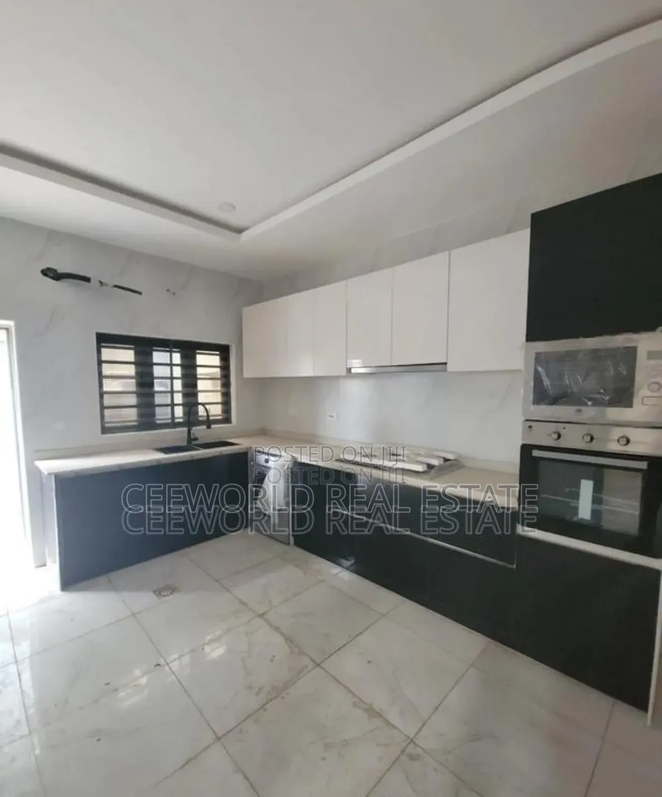 4bdrm Duplex in Carlton Gate Estate, Akobo for sale