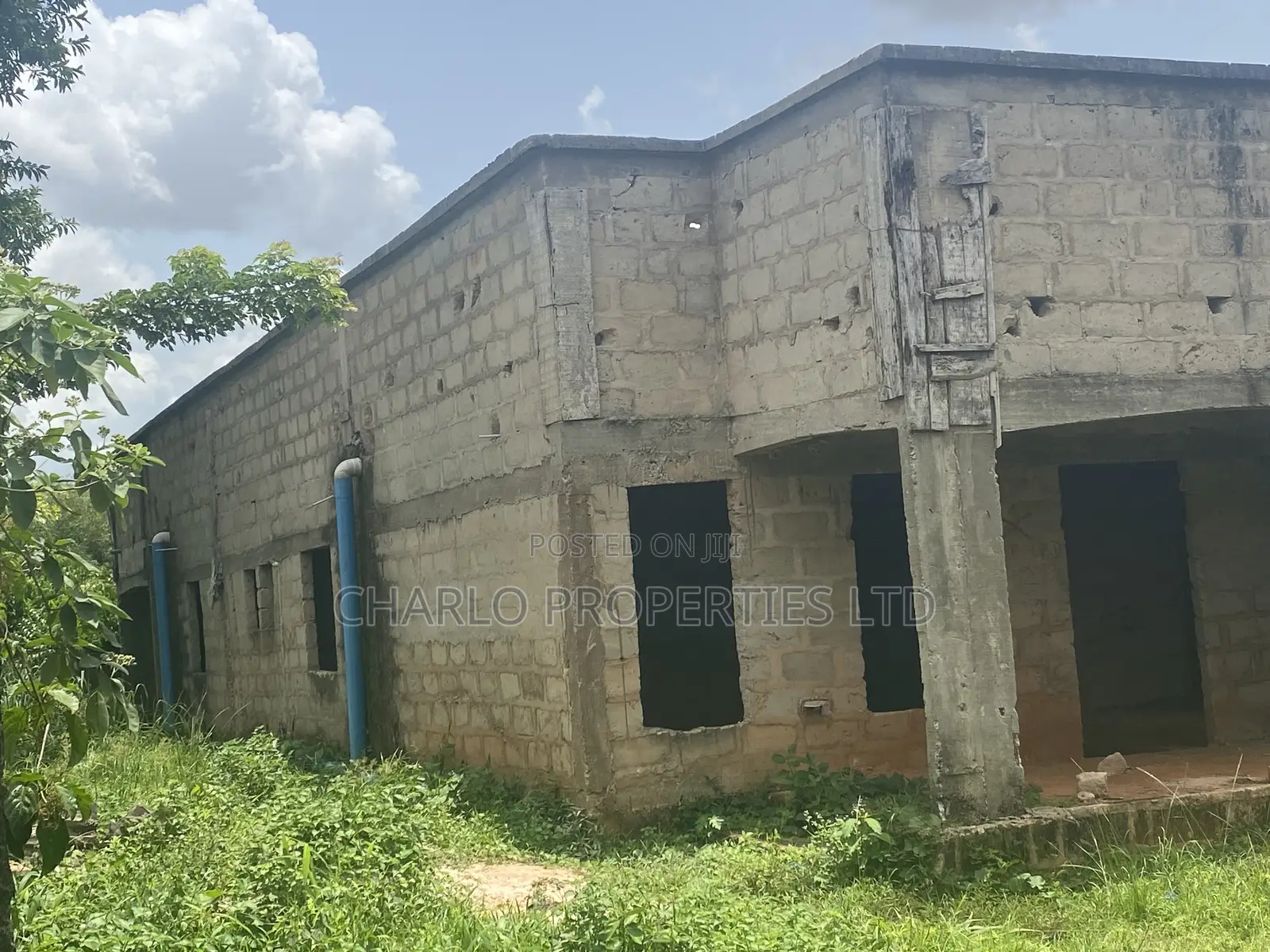 4bdrm Bungalow in Benin City for sale