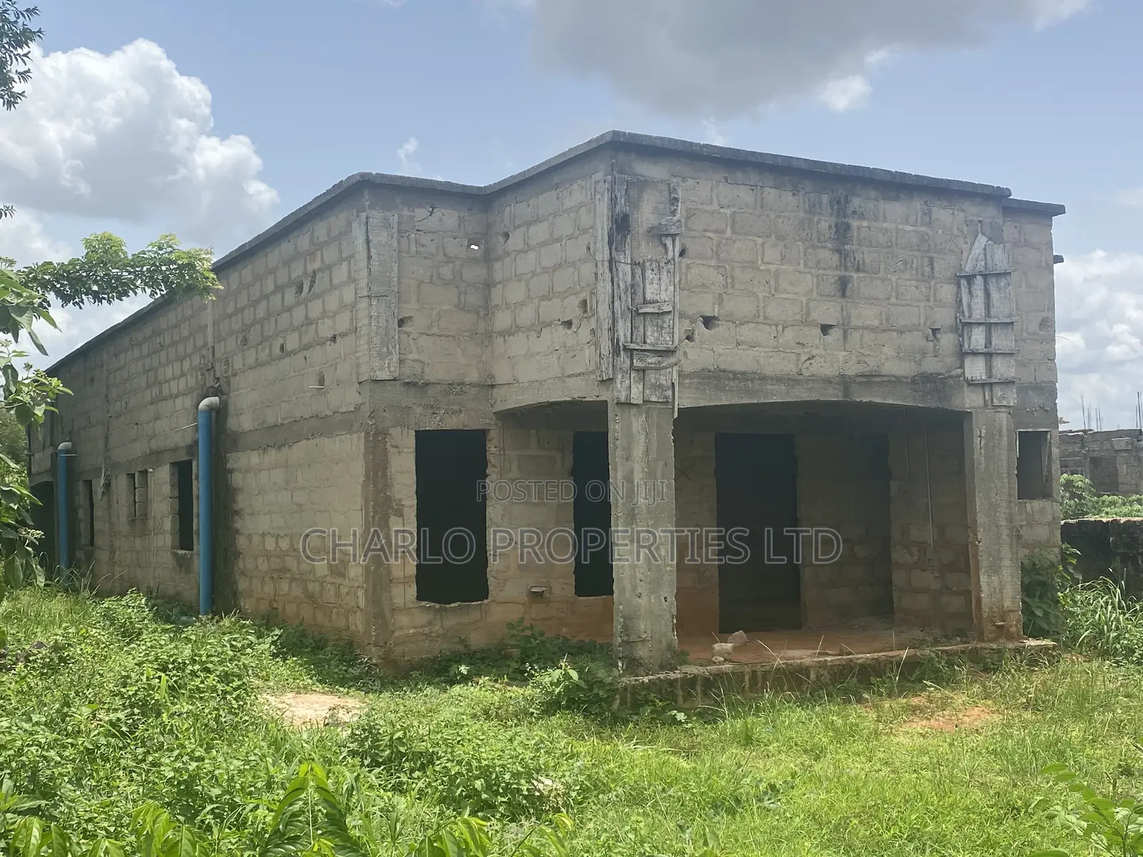 4bdrm Bungalow in Benin City for sale