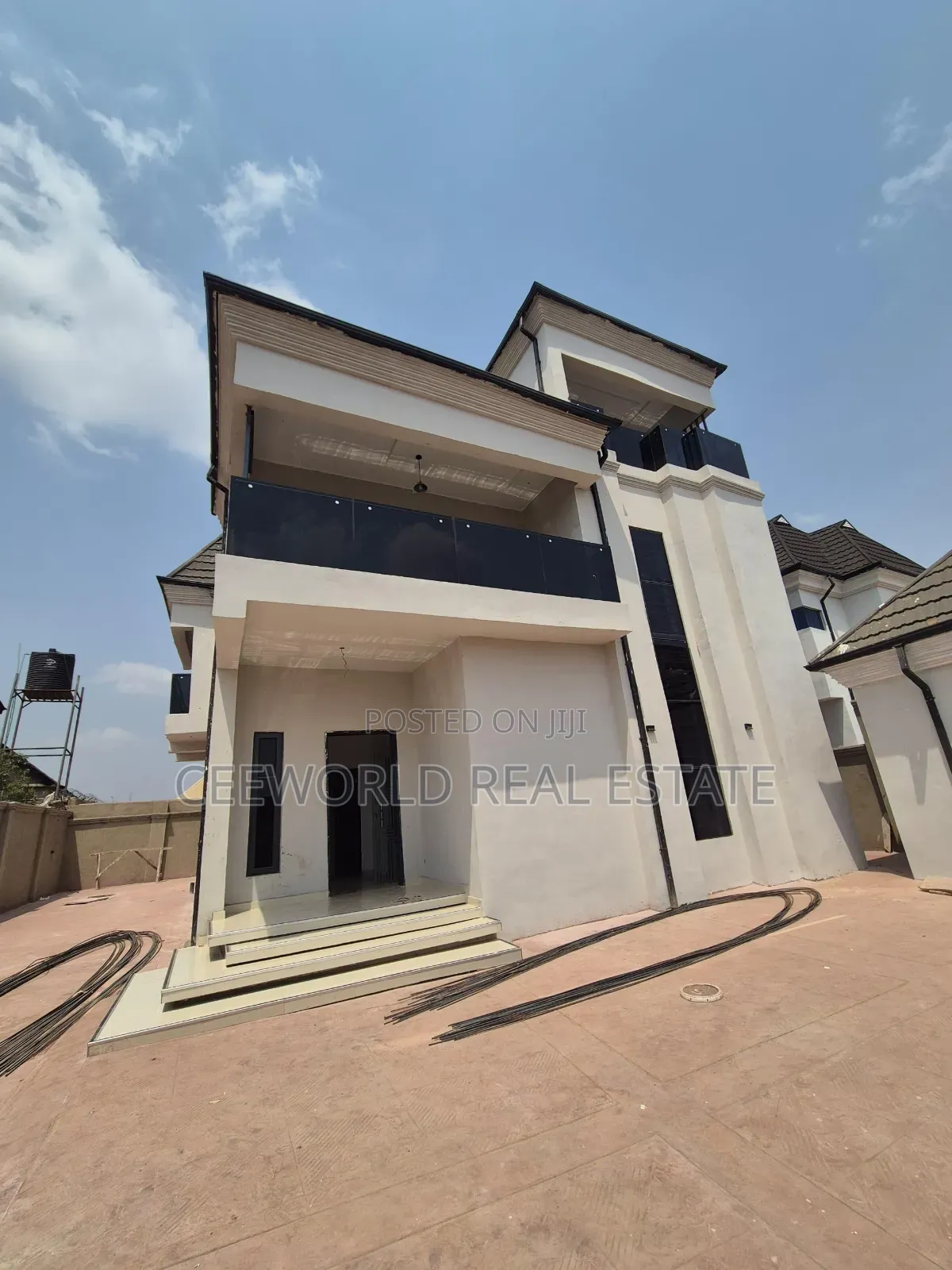 5bdrm Duplex in Adeosun Estate, for sale
