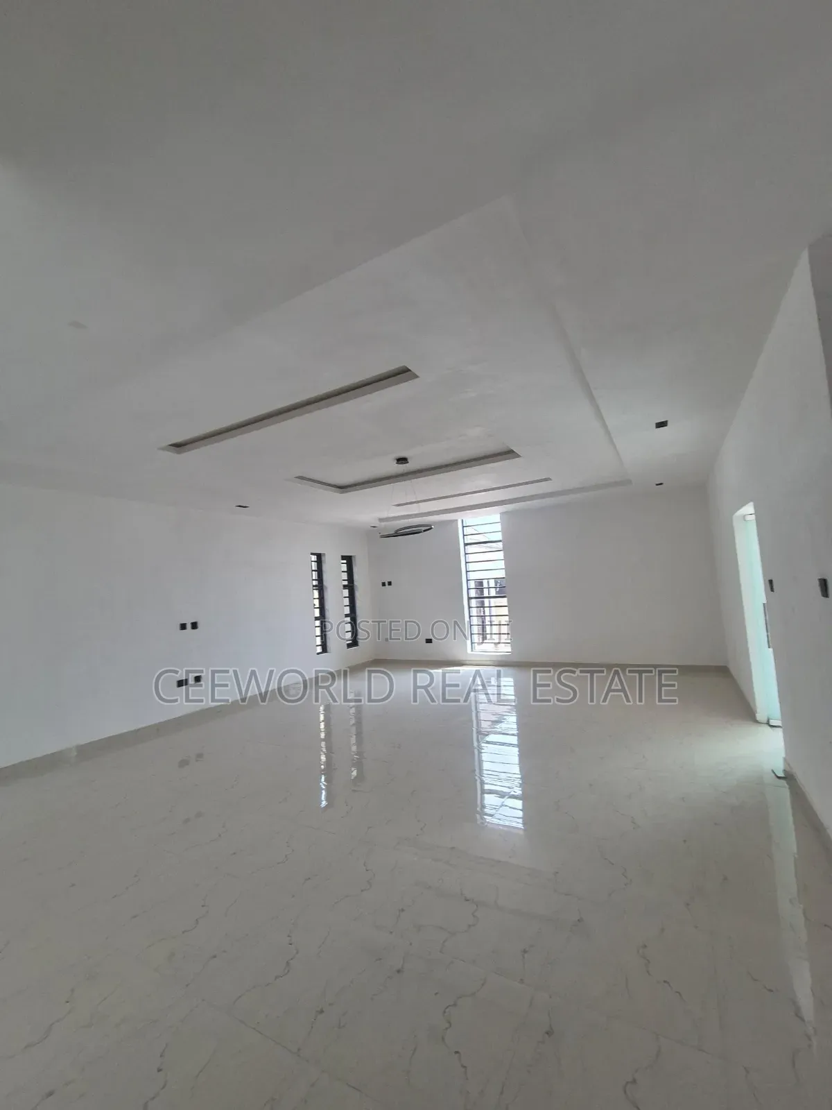 5bdrm Duplex in Adeosun Estate, for sale