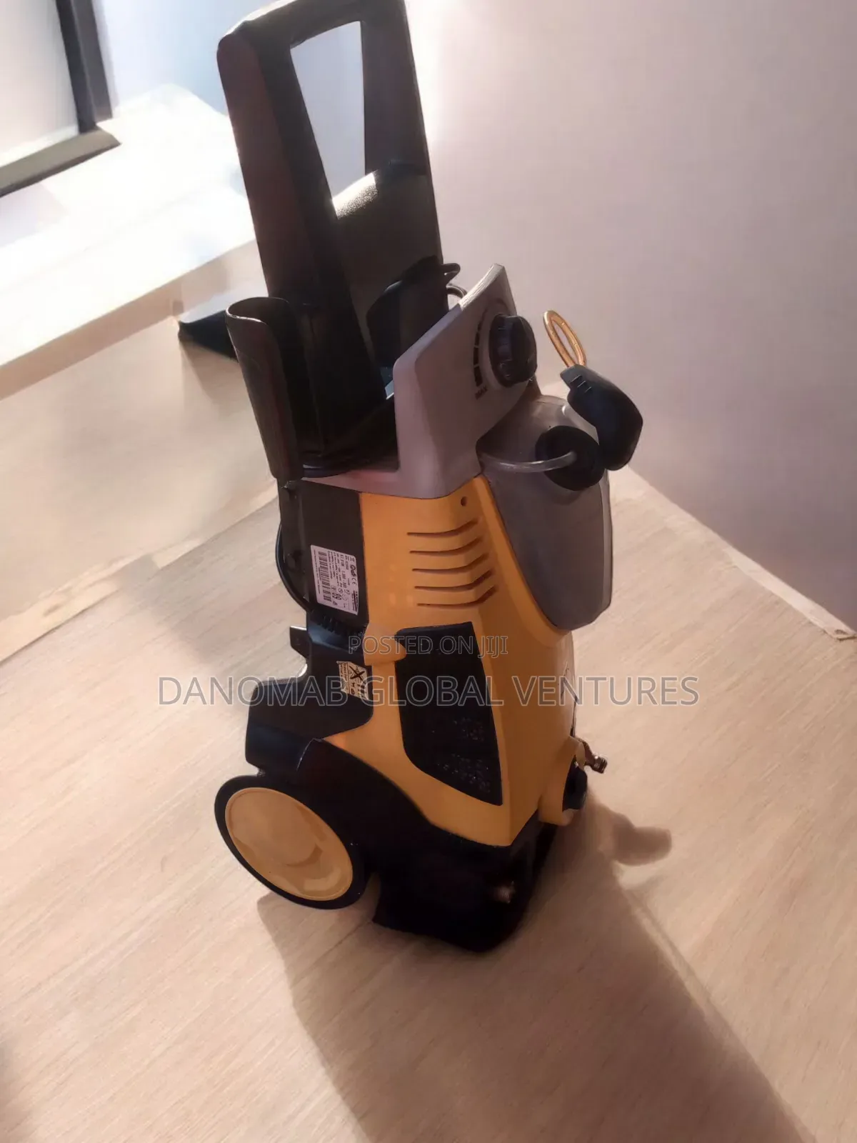 Karcher 91 High Pressure Washer With Twin Soap Tank
