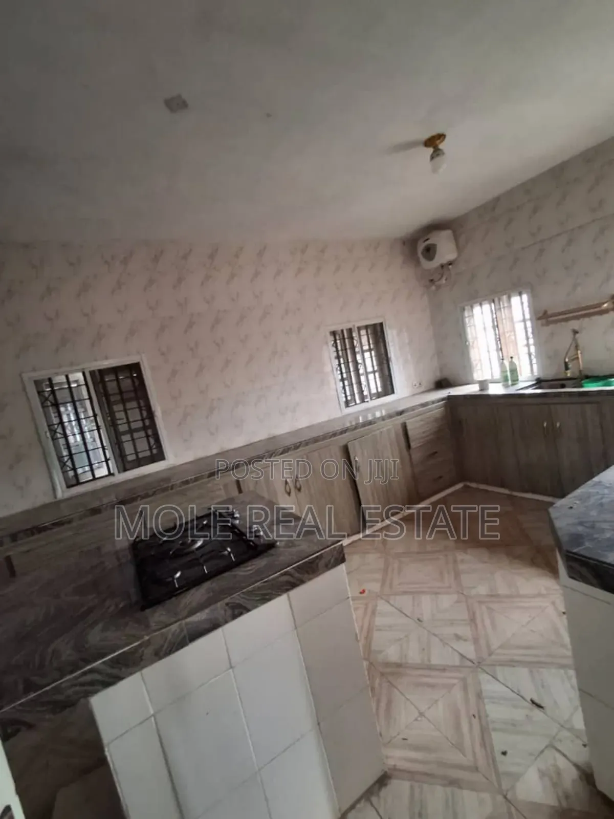 Furnished 4bdrm Duplex in Magodo for sale