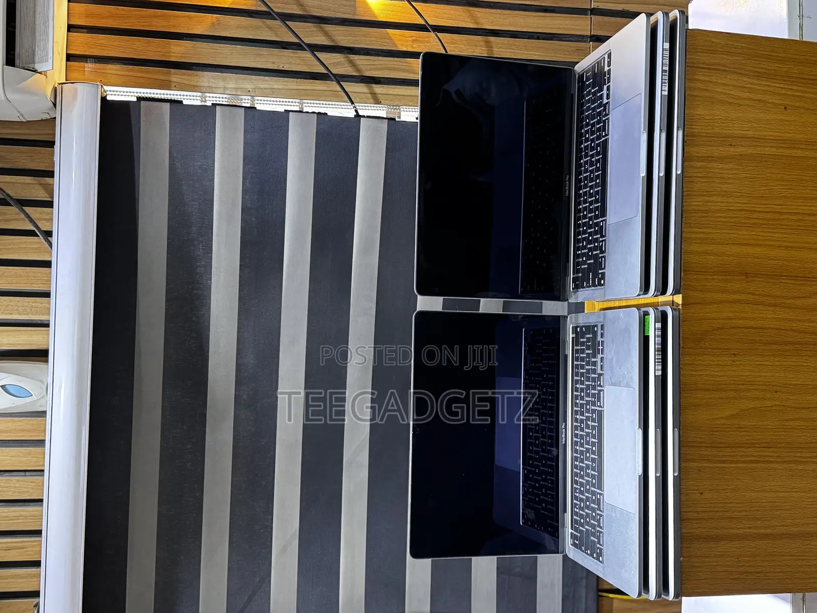 Laptop Apple MacBook Pro 2020 M1 8GB Apple M1 SSD 512GB