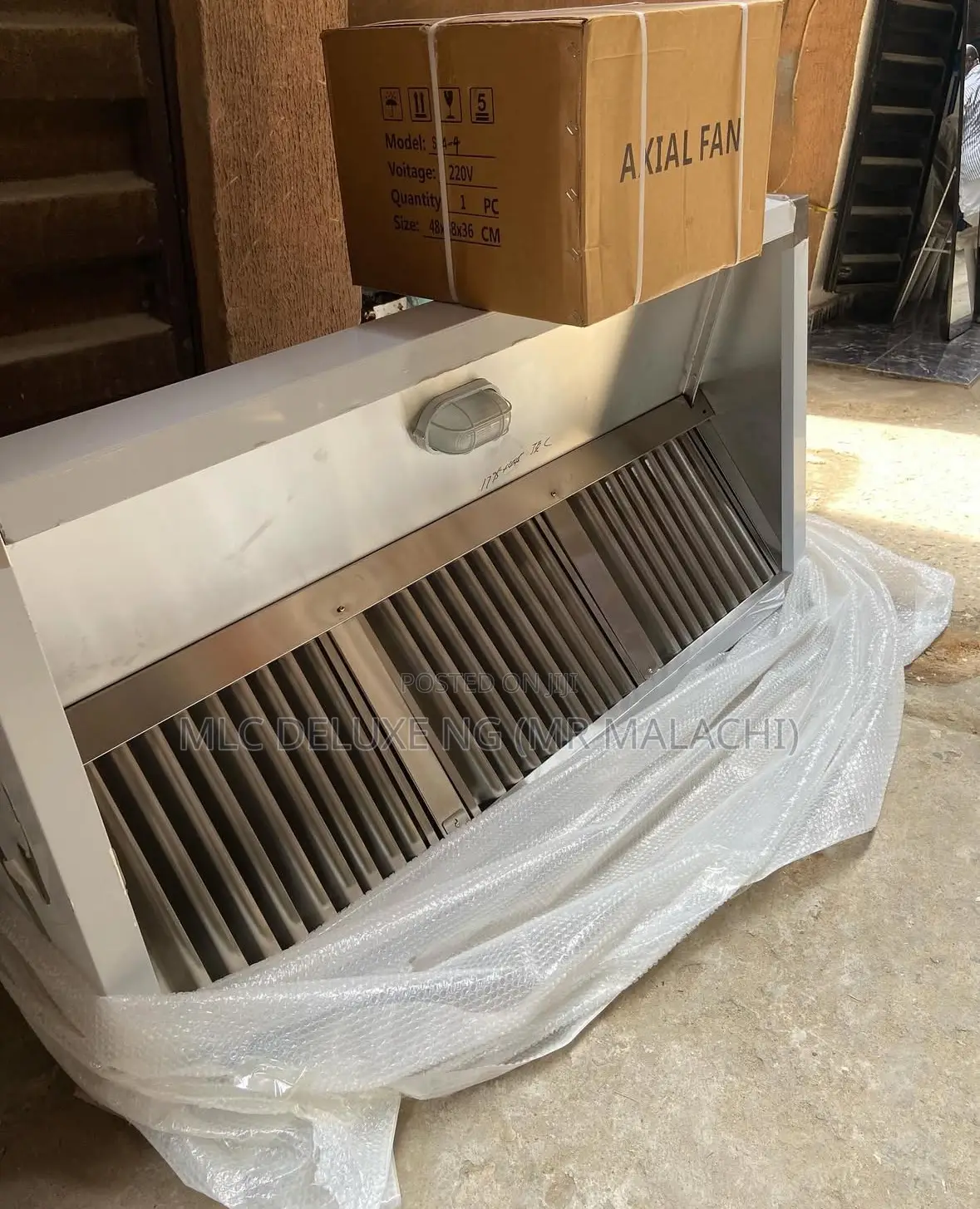 6ft Industrial Restaurant Kitchen Hood/Heat Extractor (W_fan