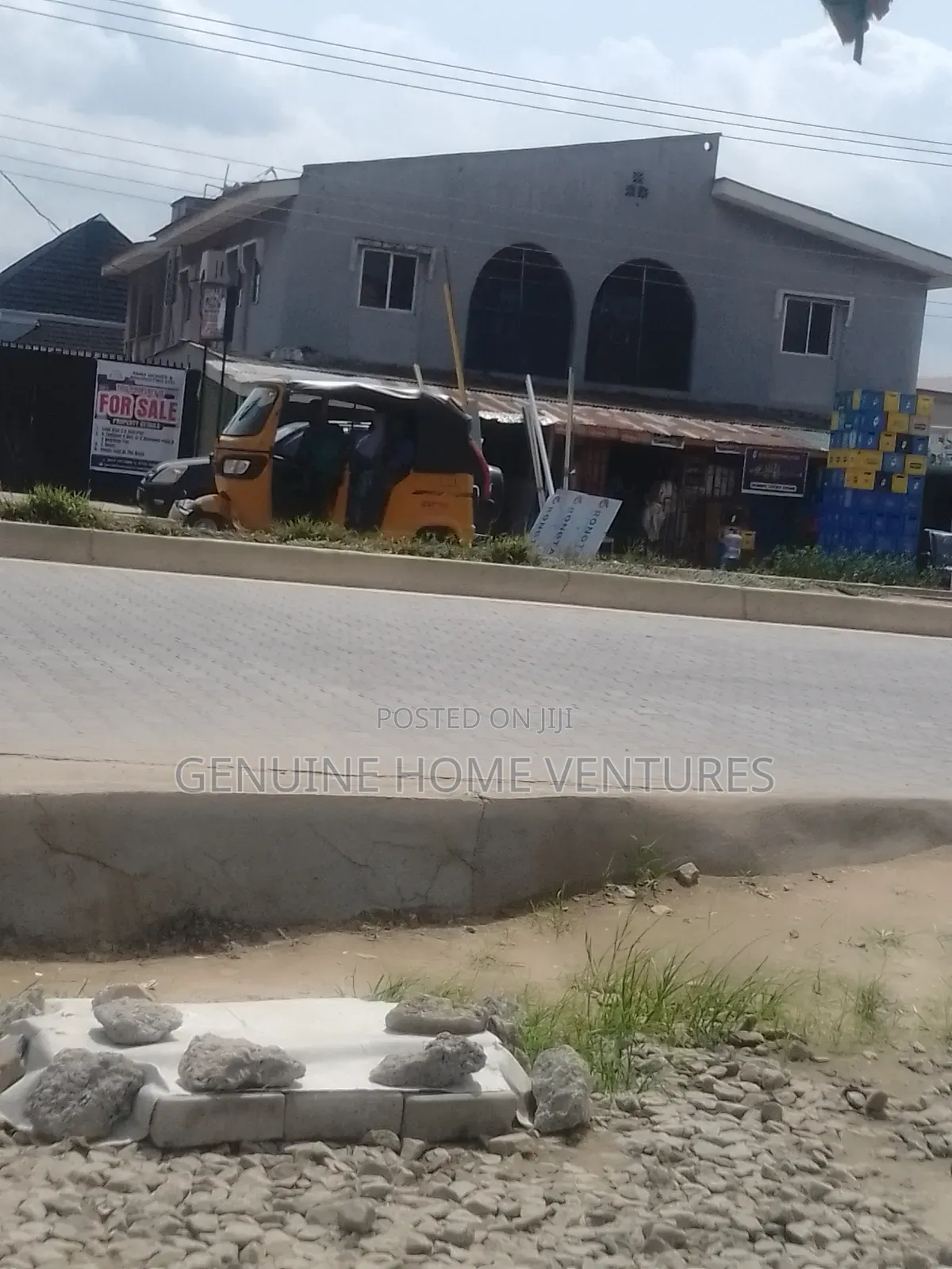 5bdrm Block of Flats in Agric for sale
