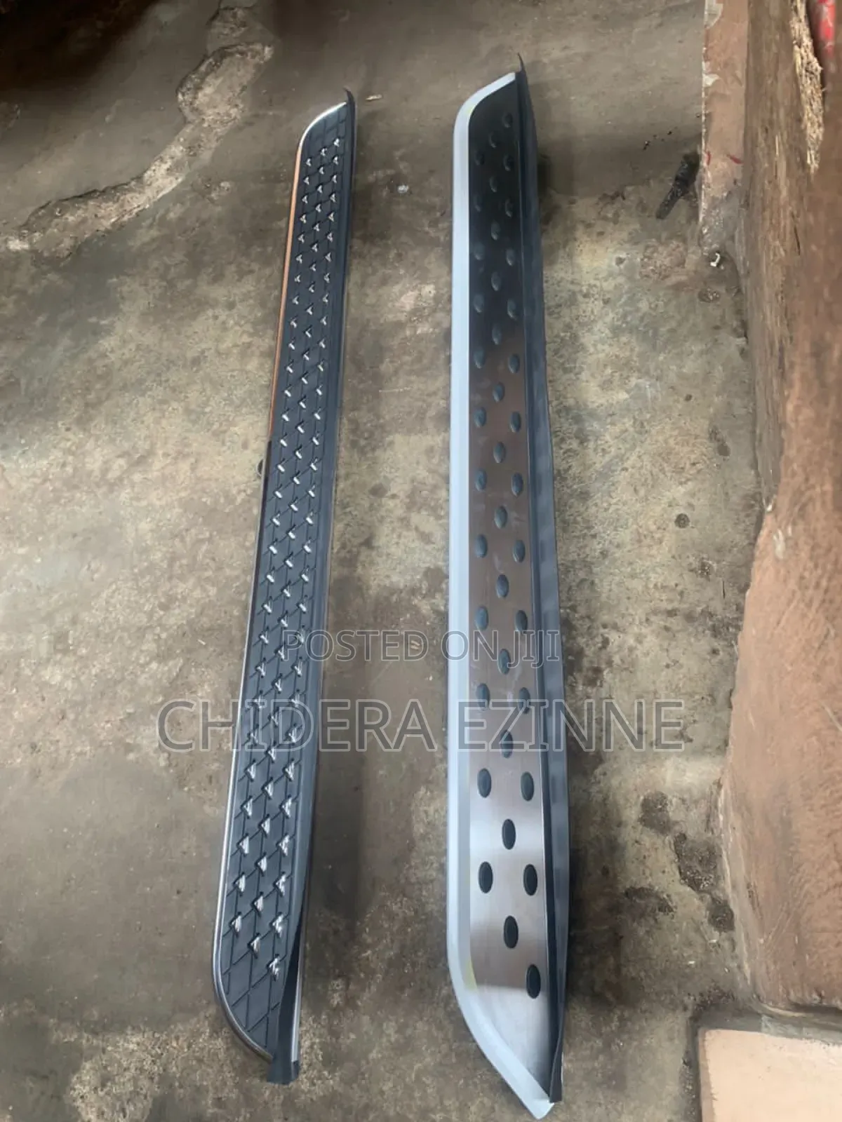Toyota Rav4 2010 Model Step the Two Side