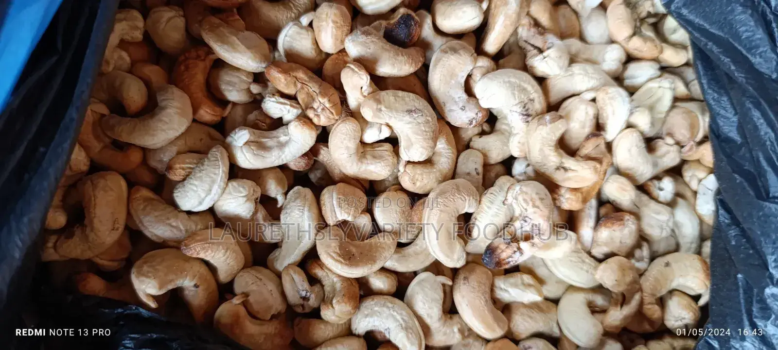 Snacking Smart With Our Sweet, Tasty, Crunchy Cashews Nuts*