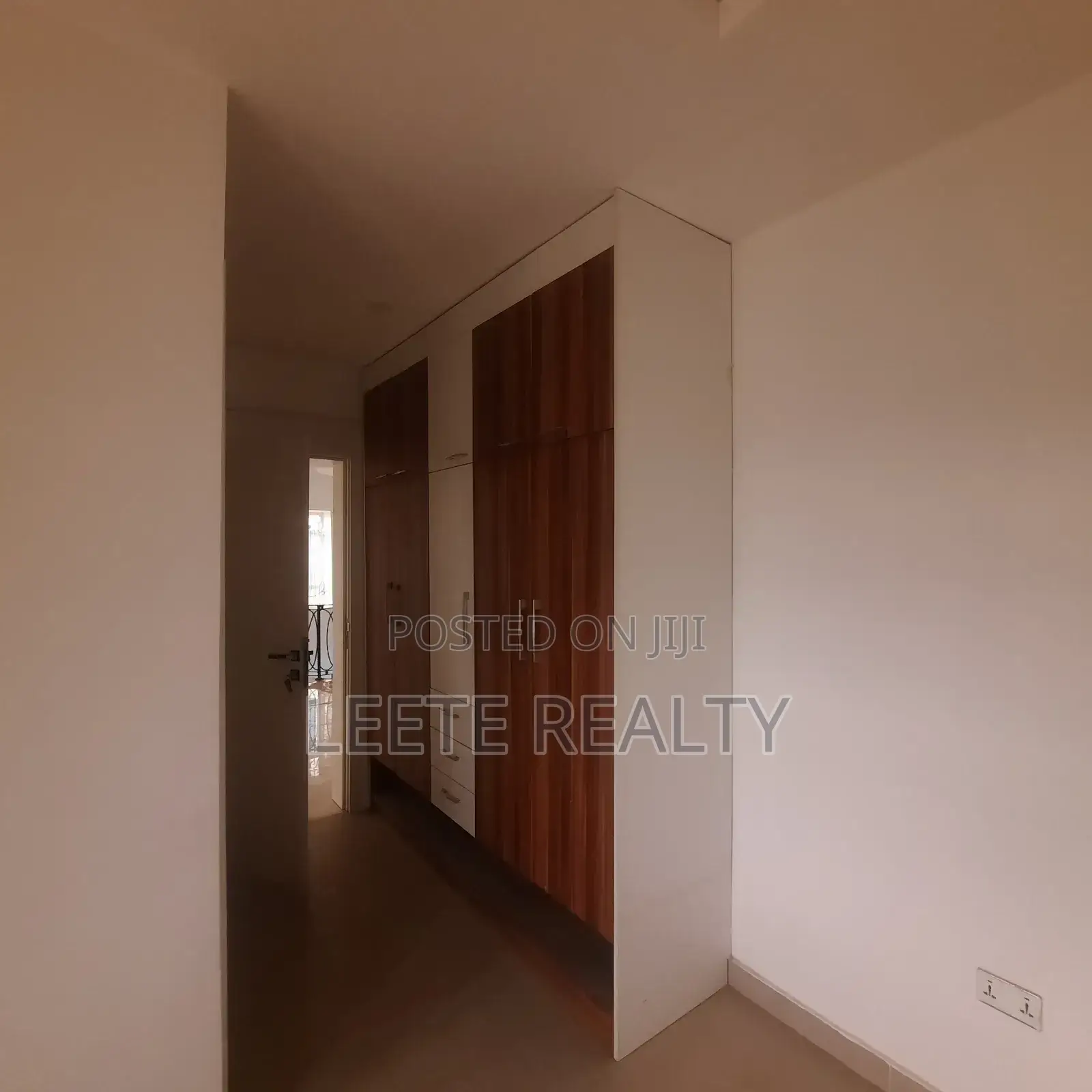 6bdrm Duplex in Katampe Extension for sale