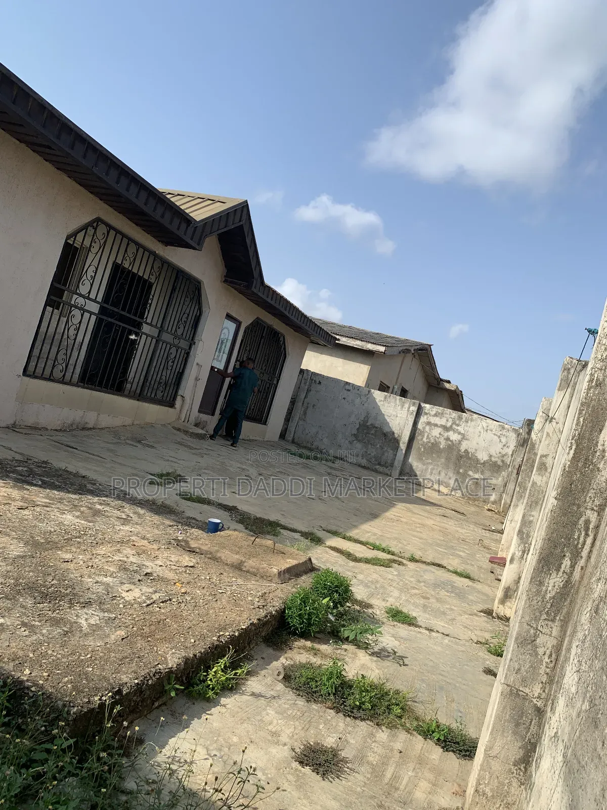 2bdrm Apartment in Ayobo for sale