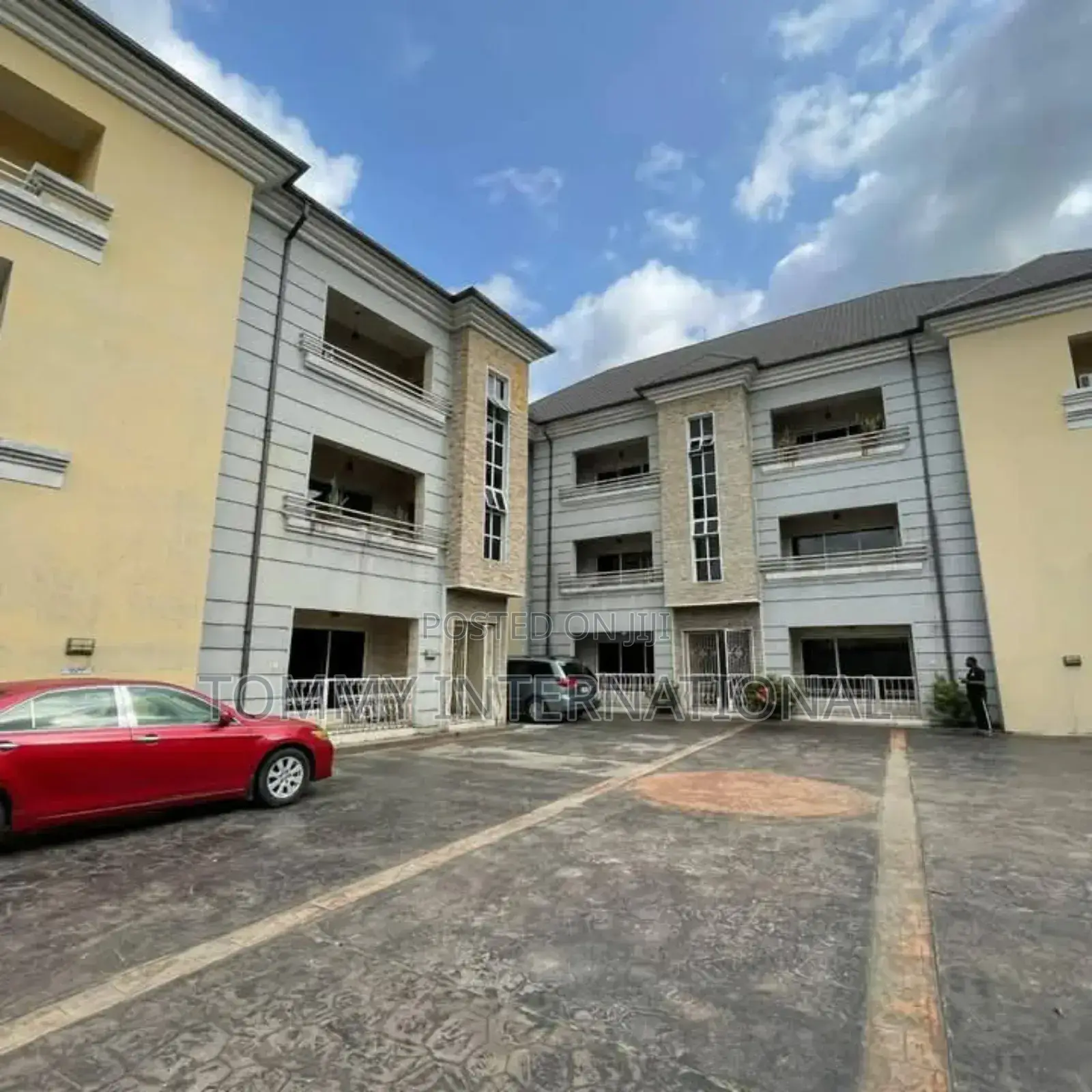 2bdrm Block of Flats in Port-Harcourt for sale