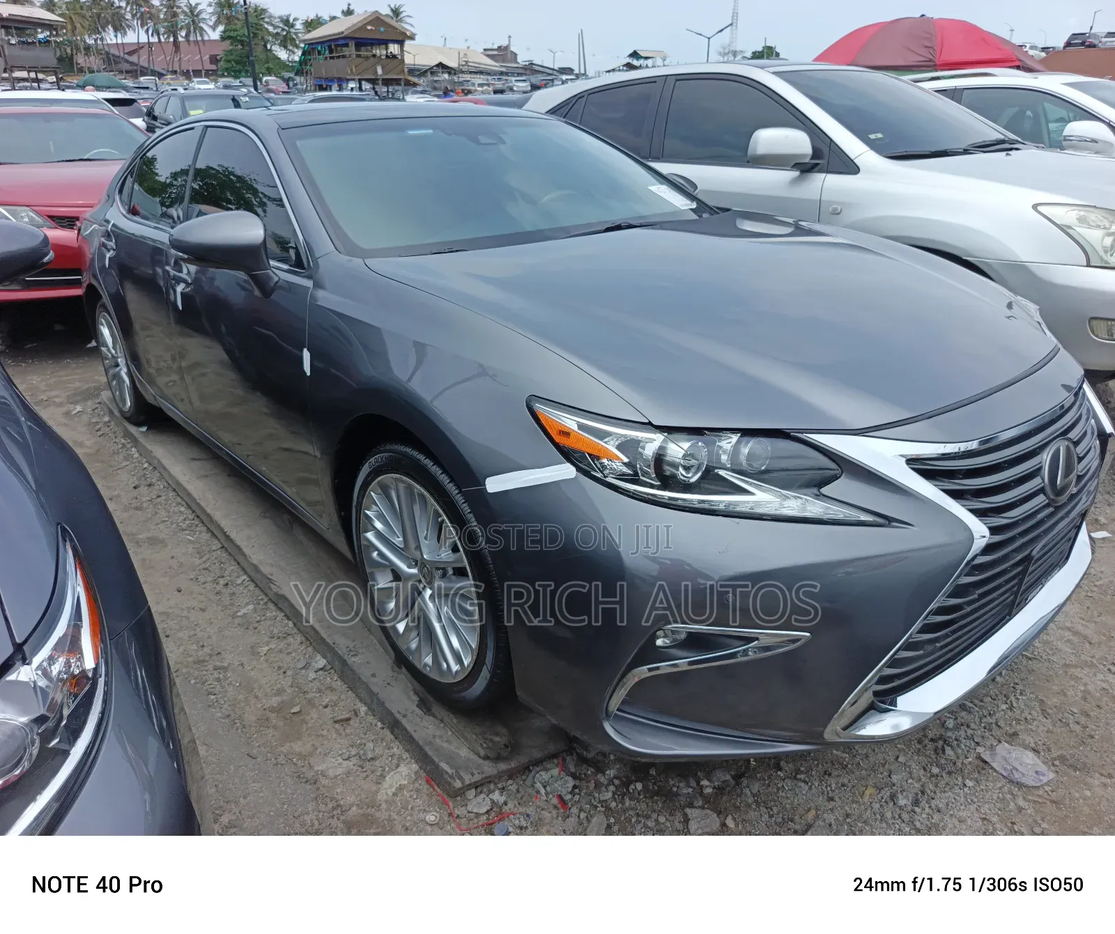 Lexus ES 2017 Gray