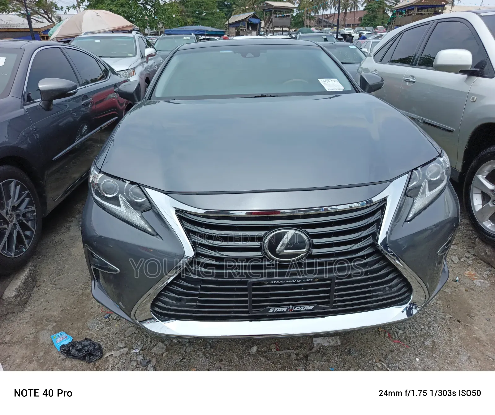 Lexus ES 2017 Gray
