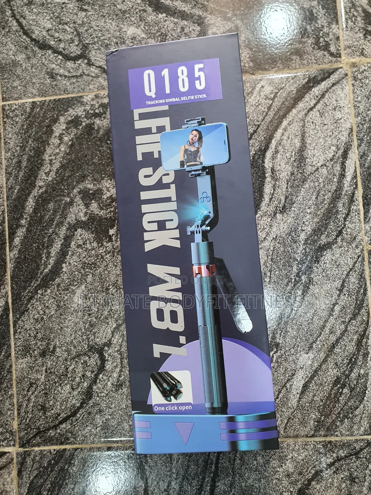 Brand New Q185 Tracking Ai Selfie Stick