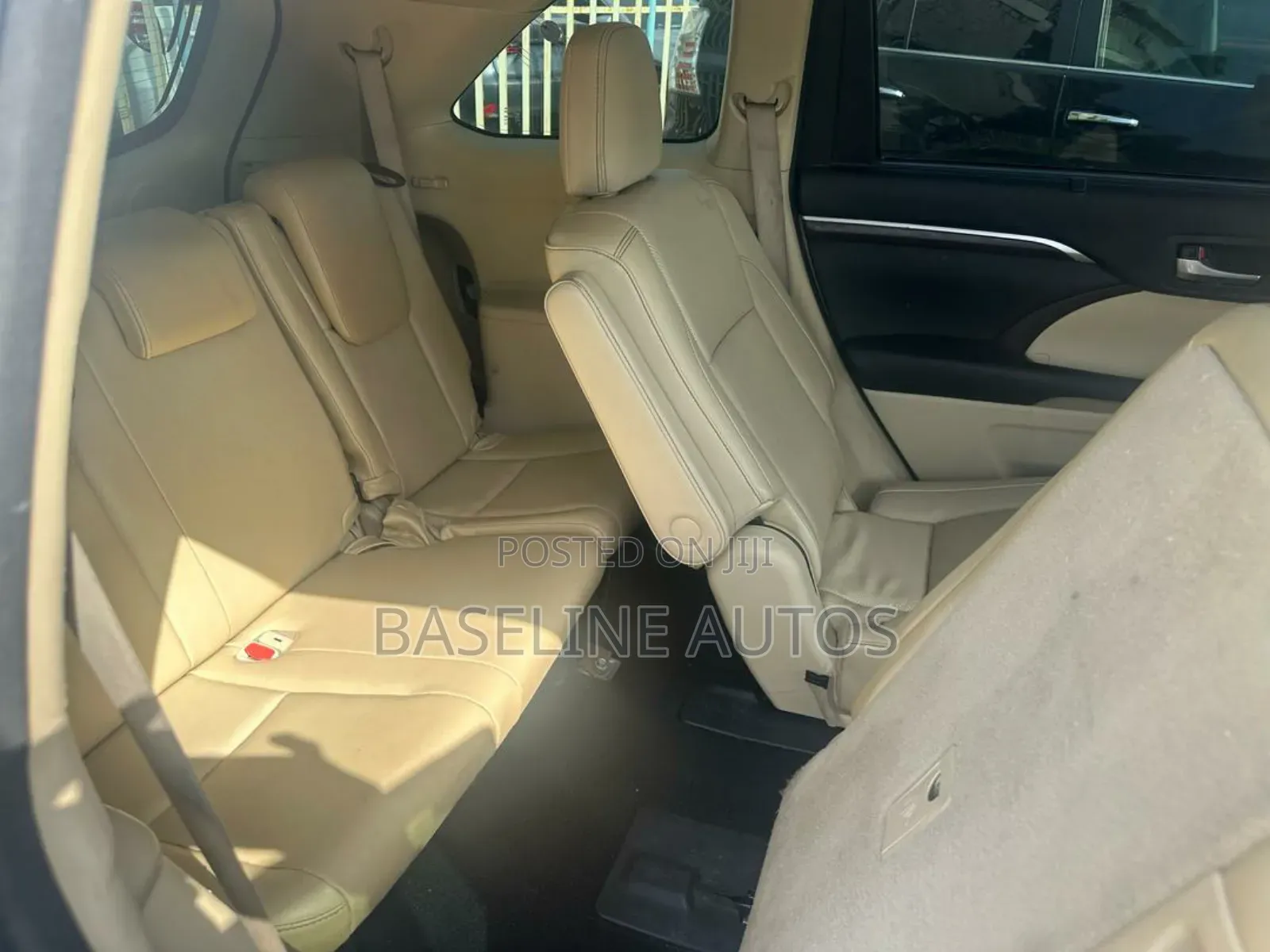 Toyota Highlander 2015 Gold