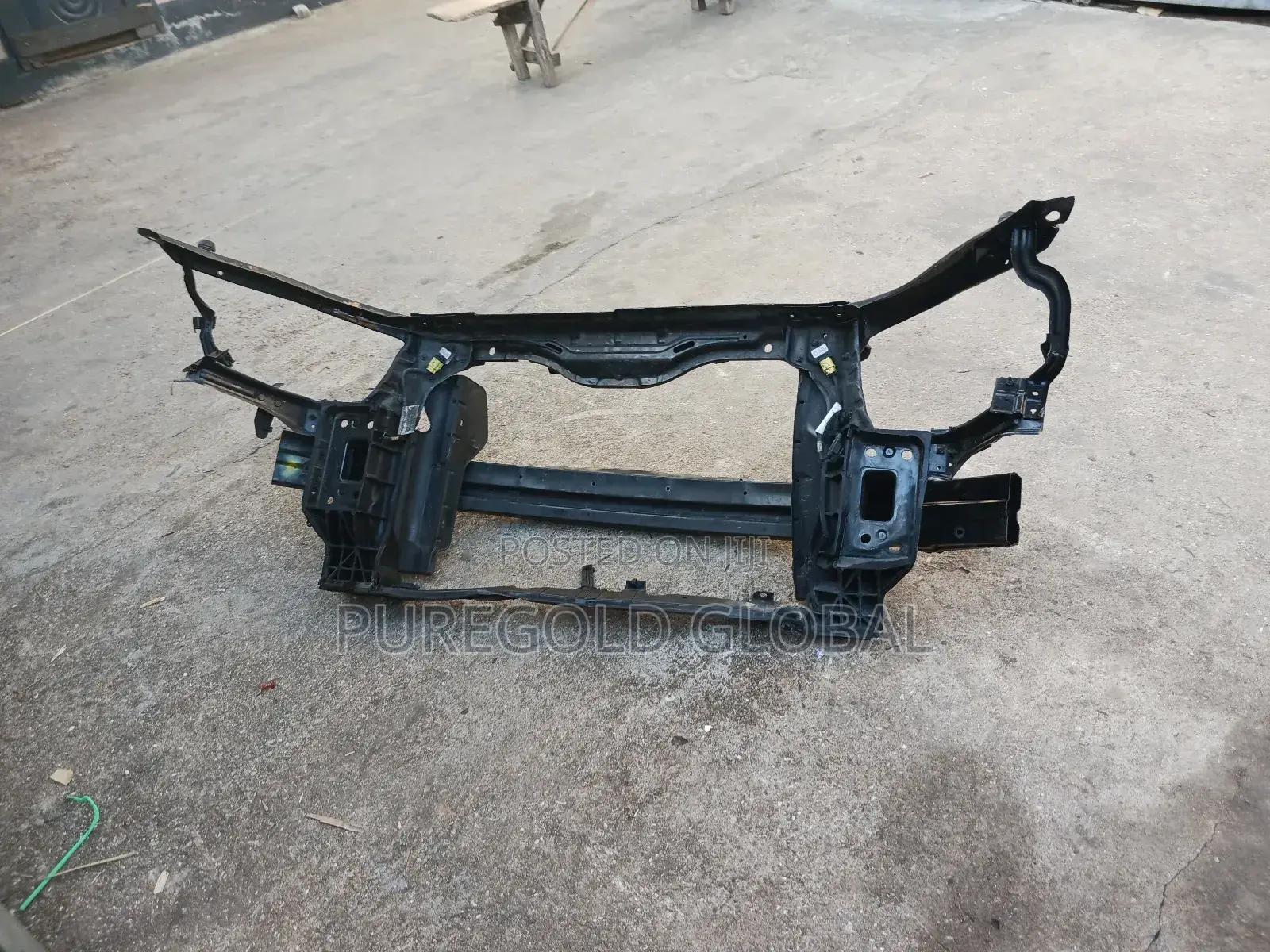 Optima 2011 and 2014 Model Front Cut