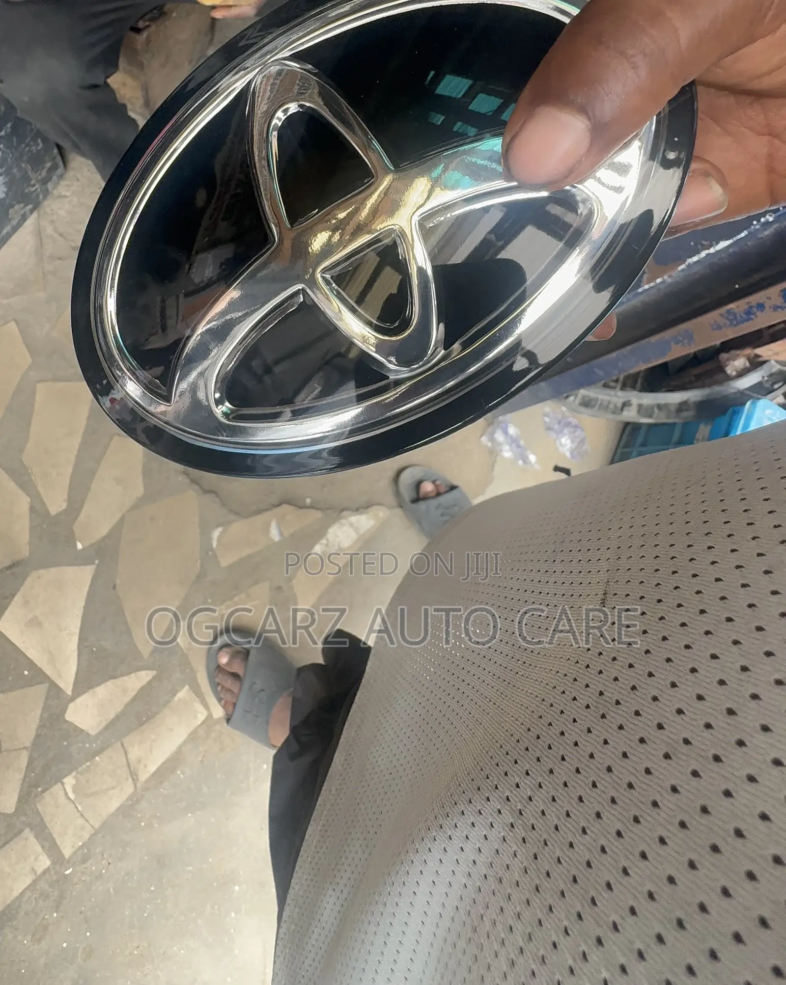 Front Glass Logo for Highlander 2015/2019 Camry 2018