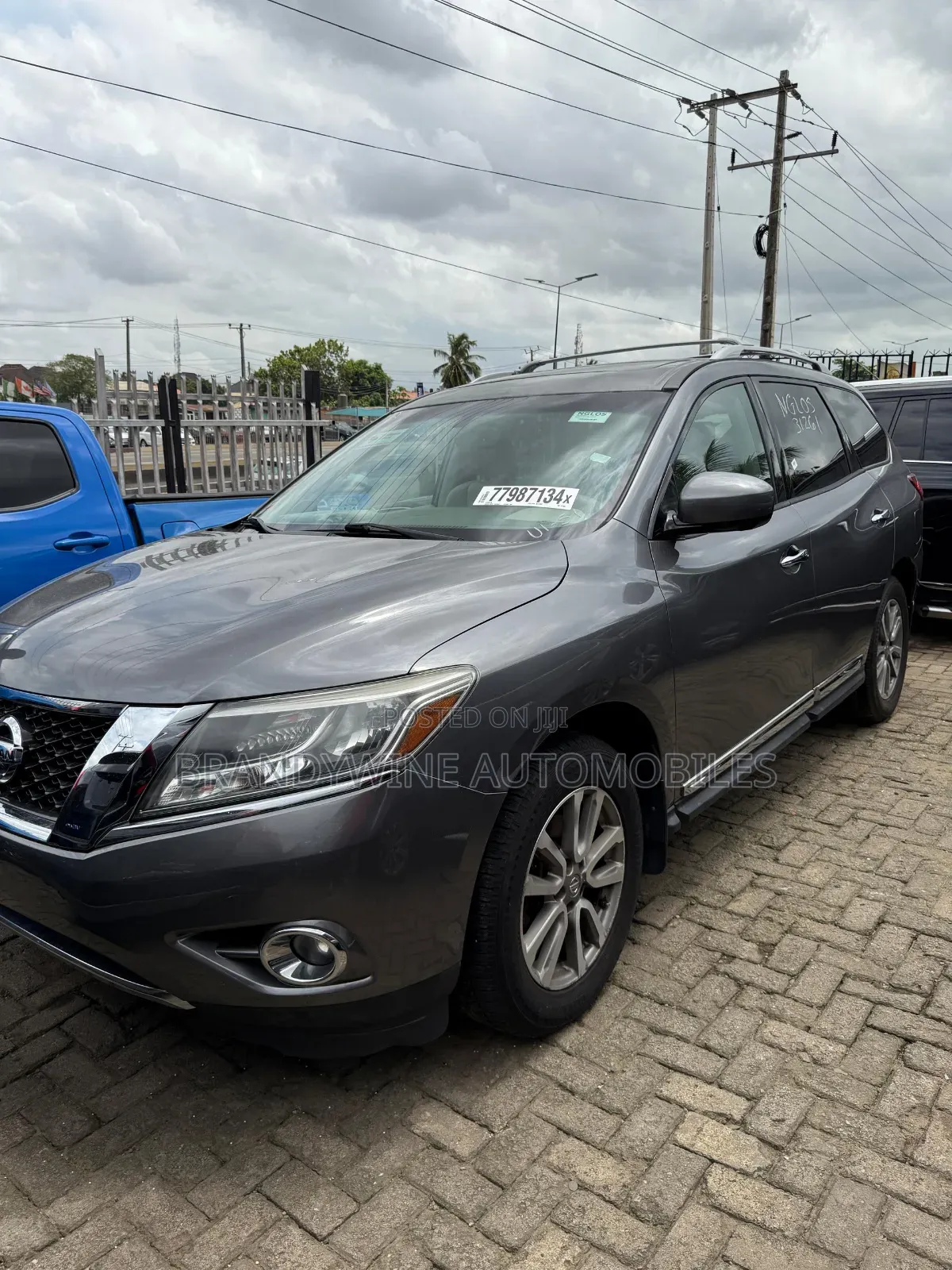 Nissan Pathfinder SL 4dr SUV 4WD (3.5L 6cyl CVT) 2015 Gray