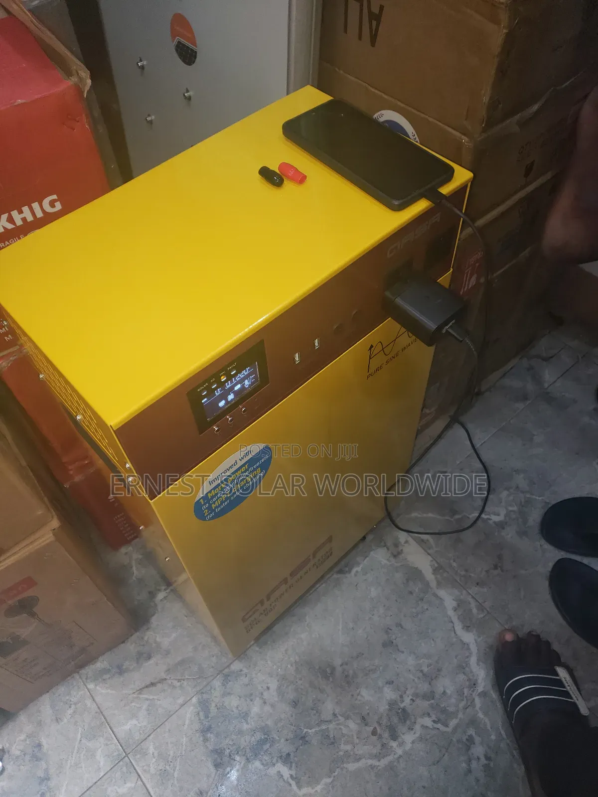 Original Qasa Solar Generator 800 Watts