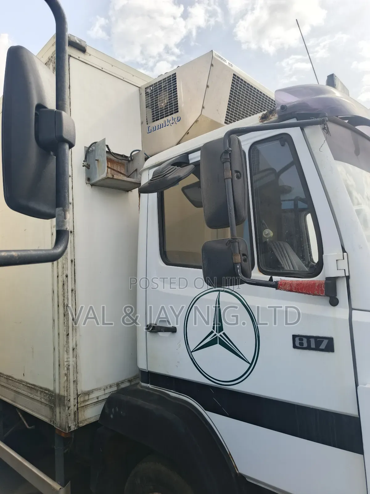Mercedes Benz 817 Cooling Truck - Foreign Use