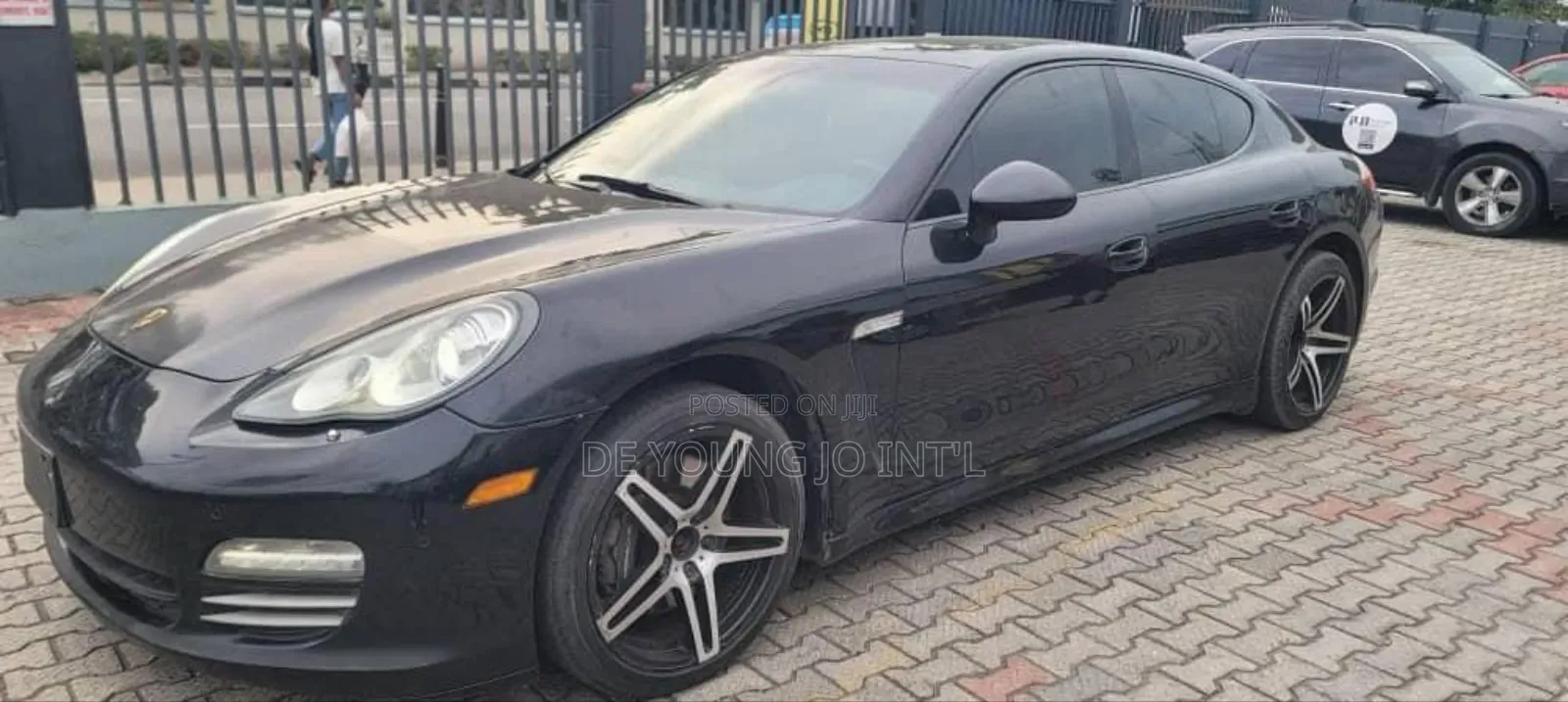 Porsche Panamera 4 2013 Black