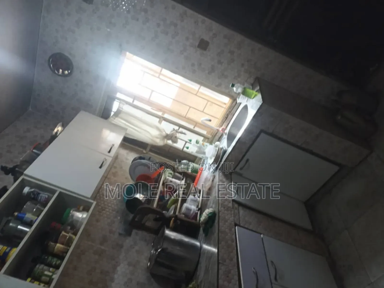 4bdrm Bungalow in Mopol Juntion Ayobo for sale