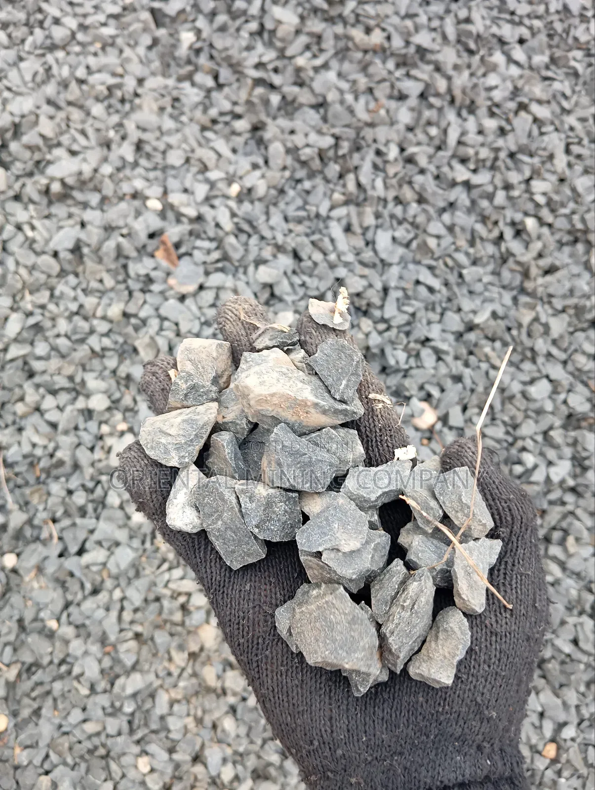 Iron Black Chippings and Granite , Send a Dm and Save More