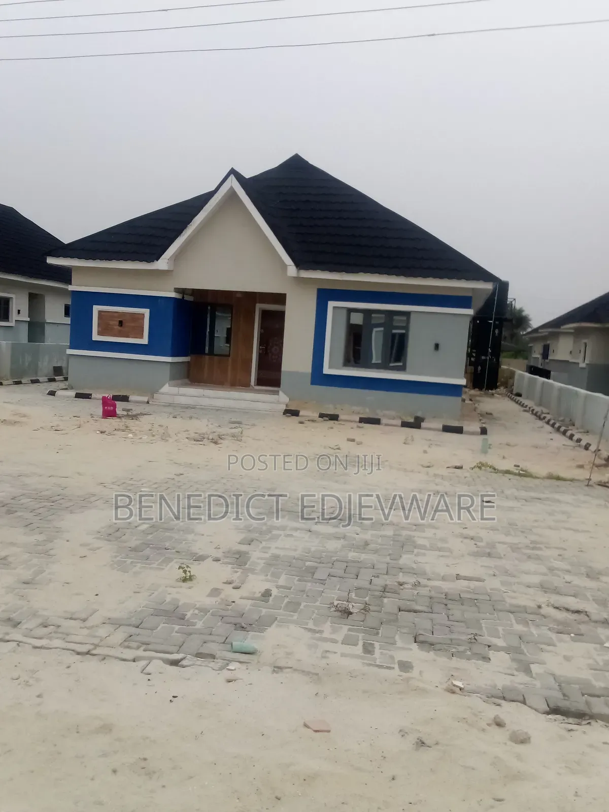 3bdrm Bungalow in Peak Park Estate, Awoyaya for rent
