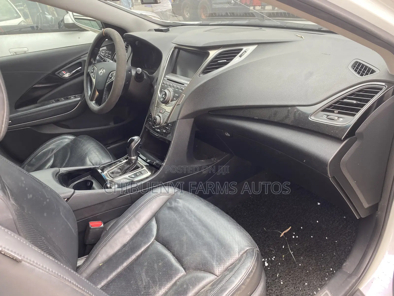 Hyundai Grandeur 2.2 CRDi 2011 White