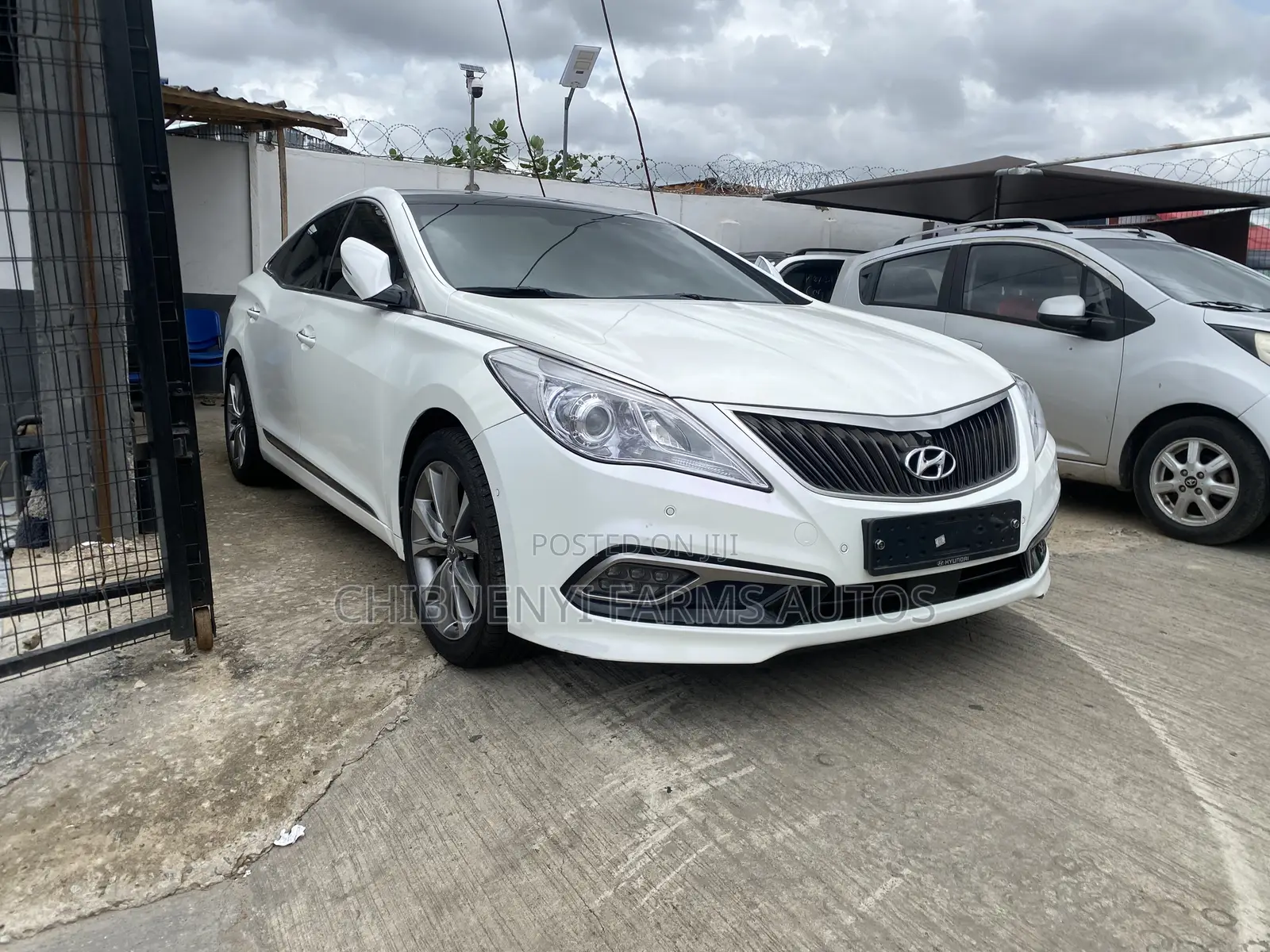 Hyundai Grandeur 2.2 CRDi 2011 White
