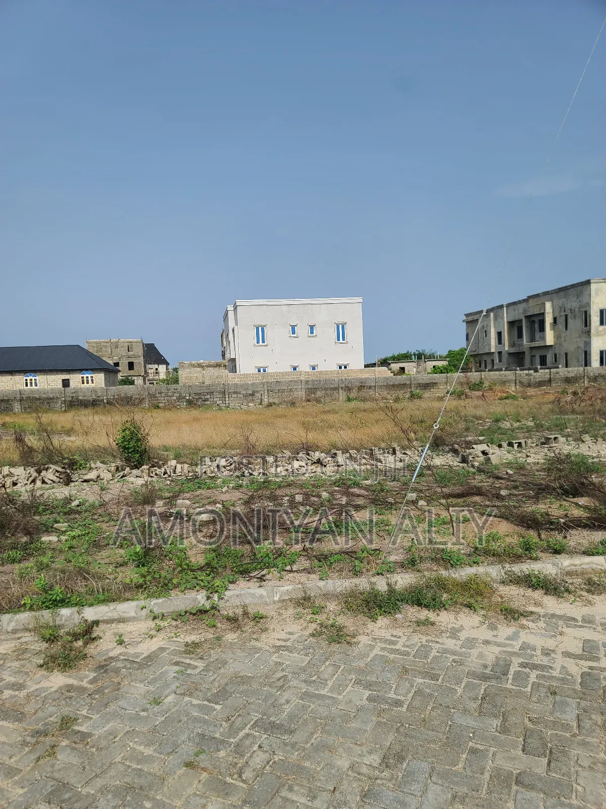 Dry Land in an Estate With C of O