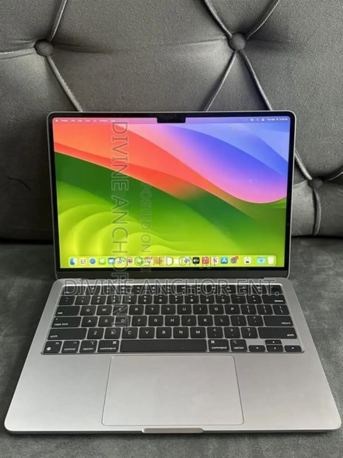 Laptop Apple MacBook Air 2024 M3 13-inch 16GB Apple M3 SSD 512GB