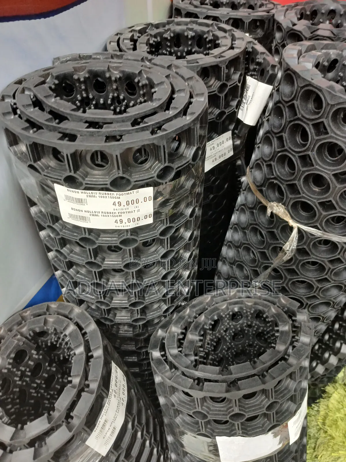 Hollow Rubber Mat, 20mm × 1m × 1.5m, All Sizes Available