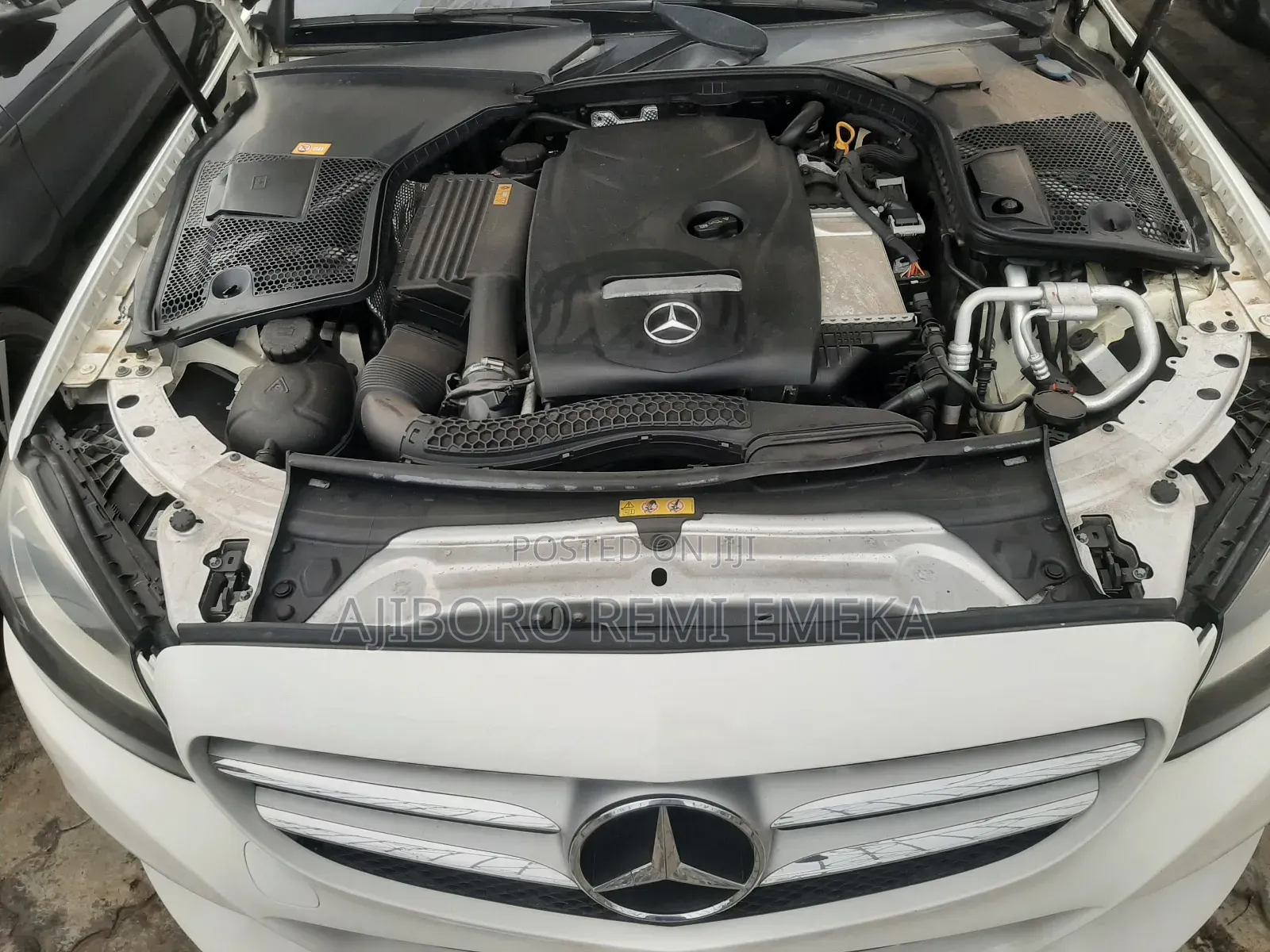 Mercedes-Benz C300 Base Sedan RWD (2.0L 4cyl 7A) 2016 White