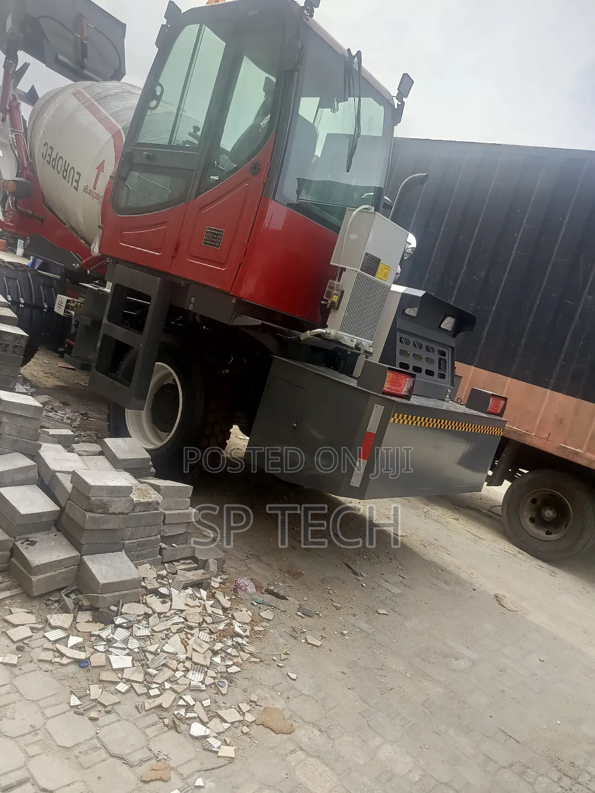 Mobile Self Load Concrete Mix